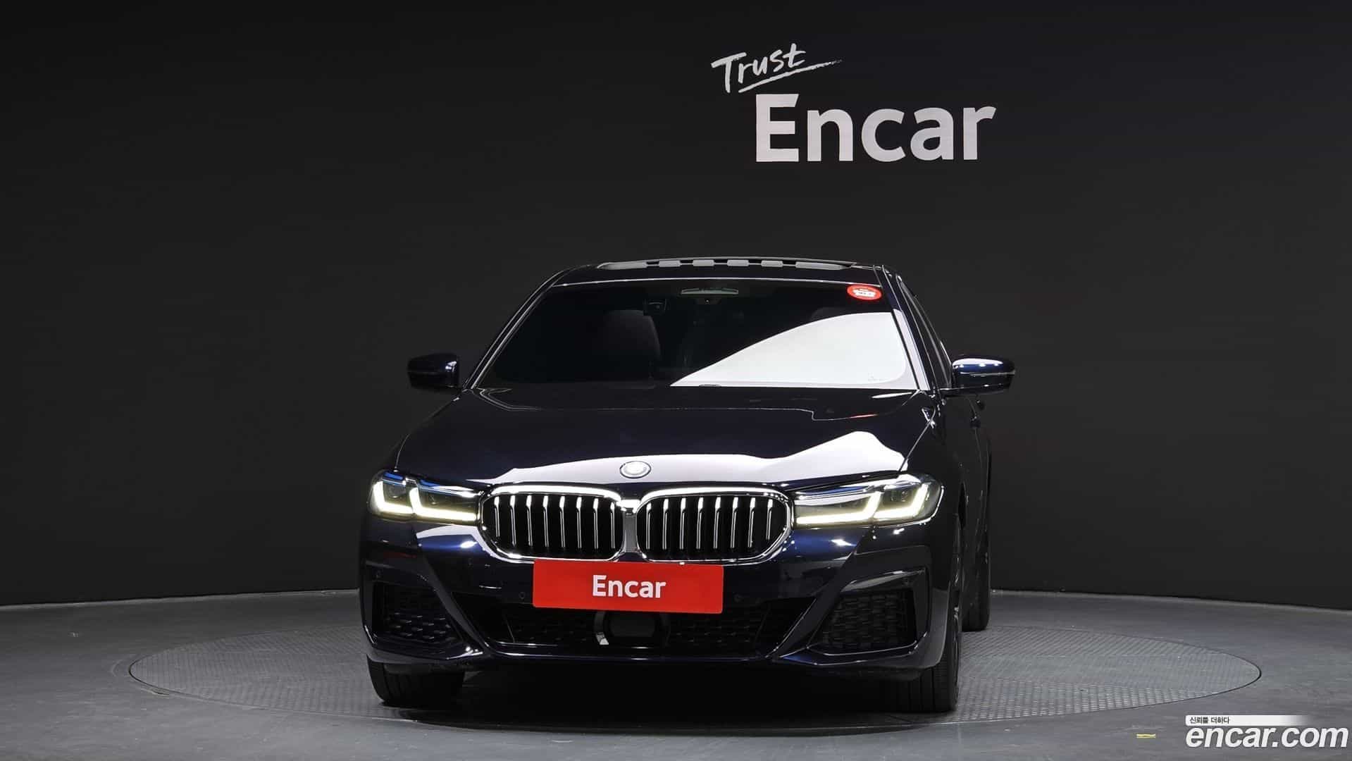 5-Series BMW 2022.8-OUTER-003