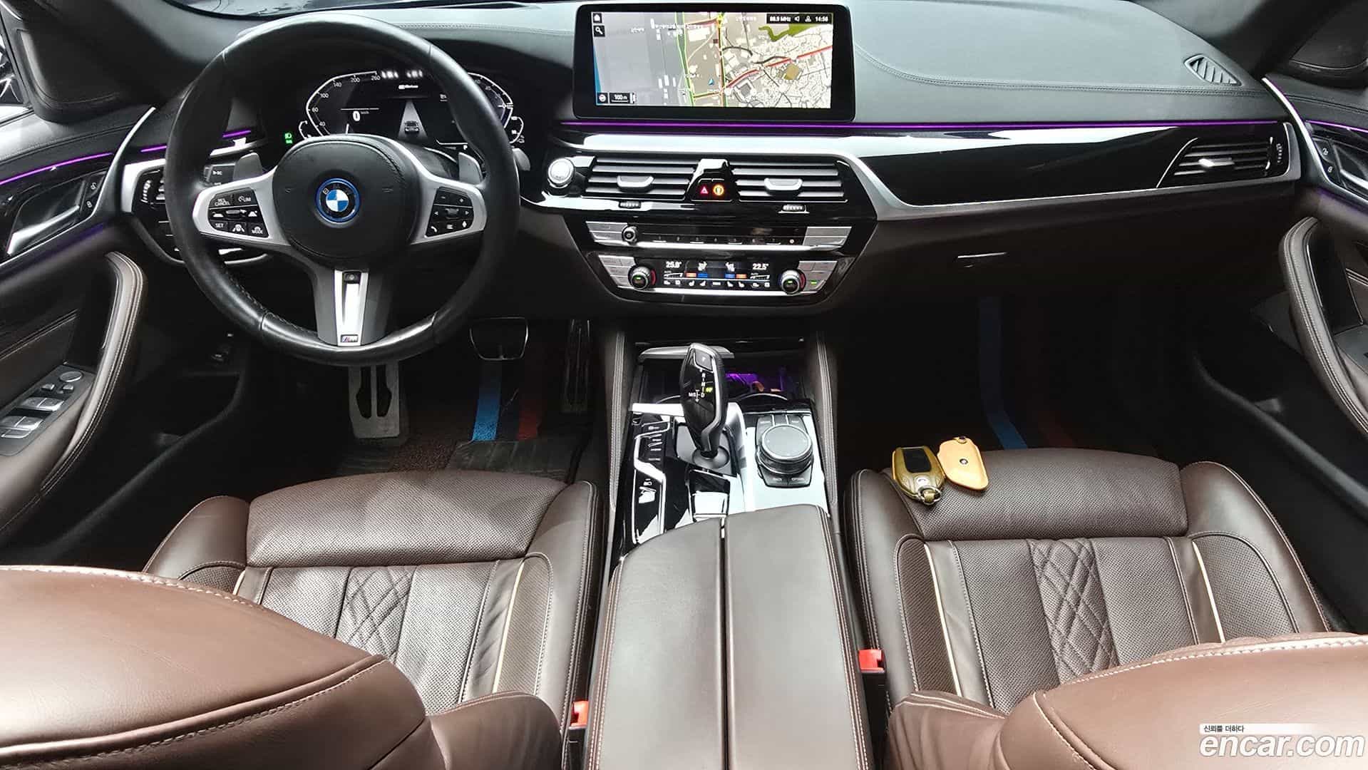 5-Series BMW 2022.8-INNER-007