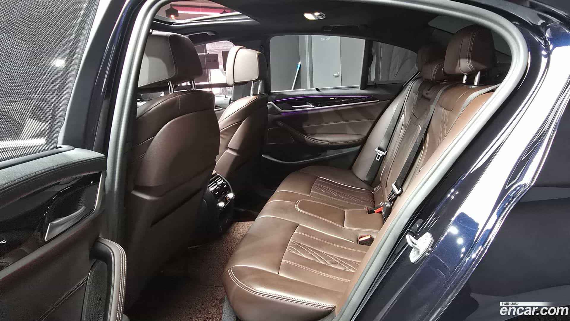 5-Series BMW 2022.8-OPTION-016