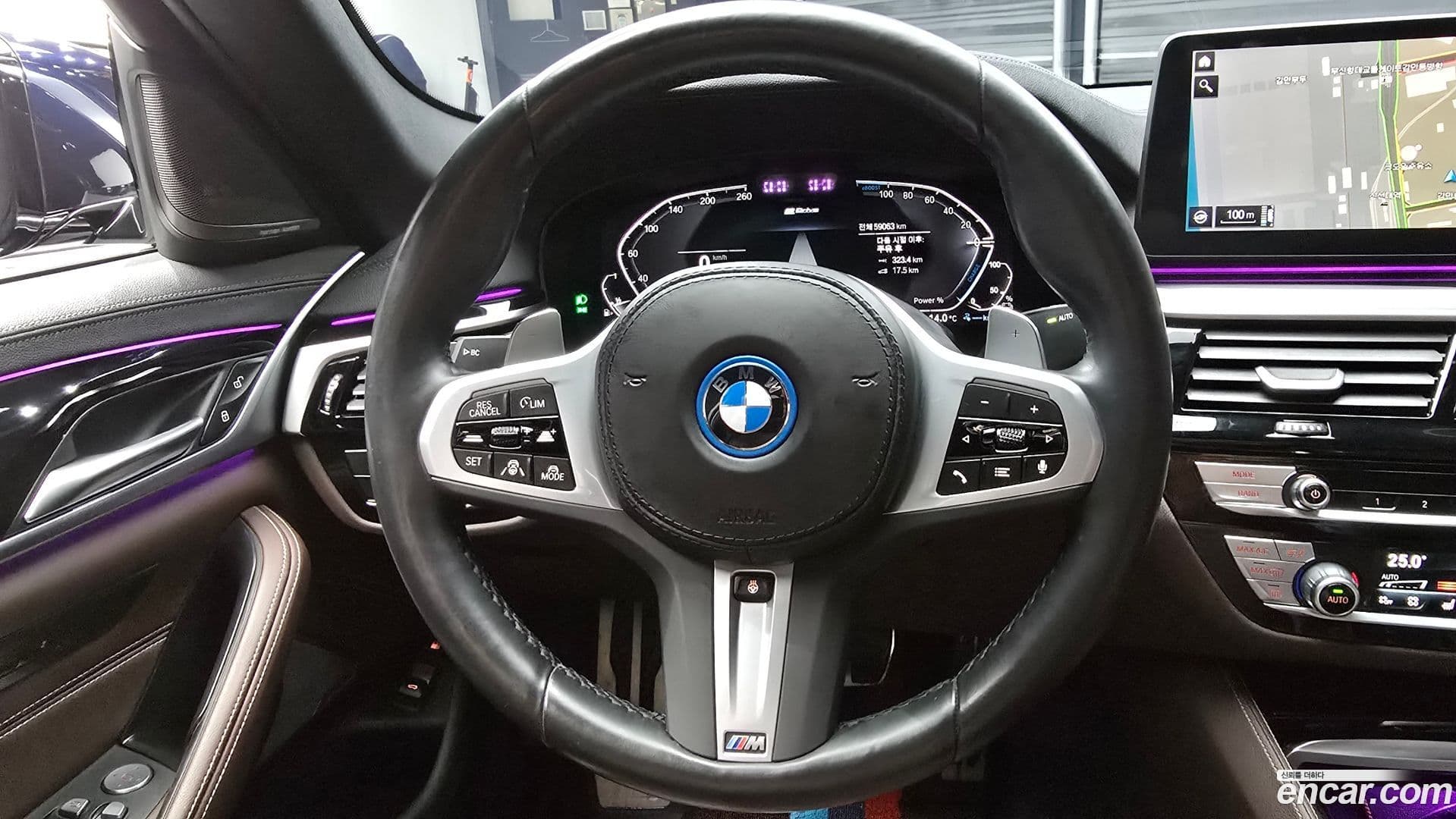 Main__Slider__Photo:5-Series BMW 2022.8-12