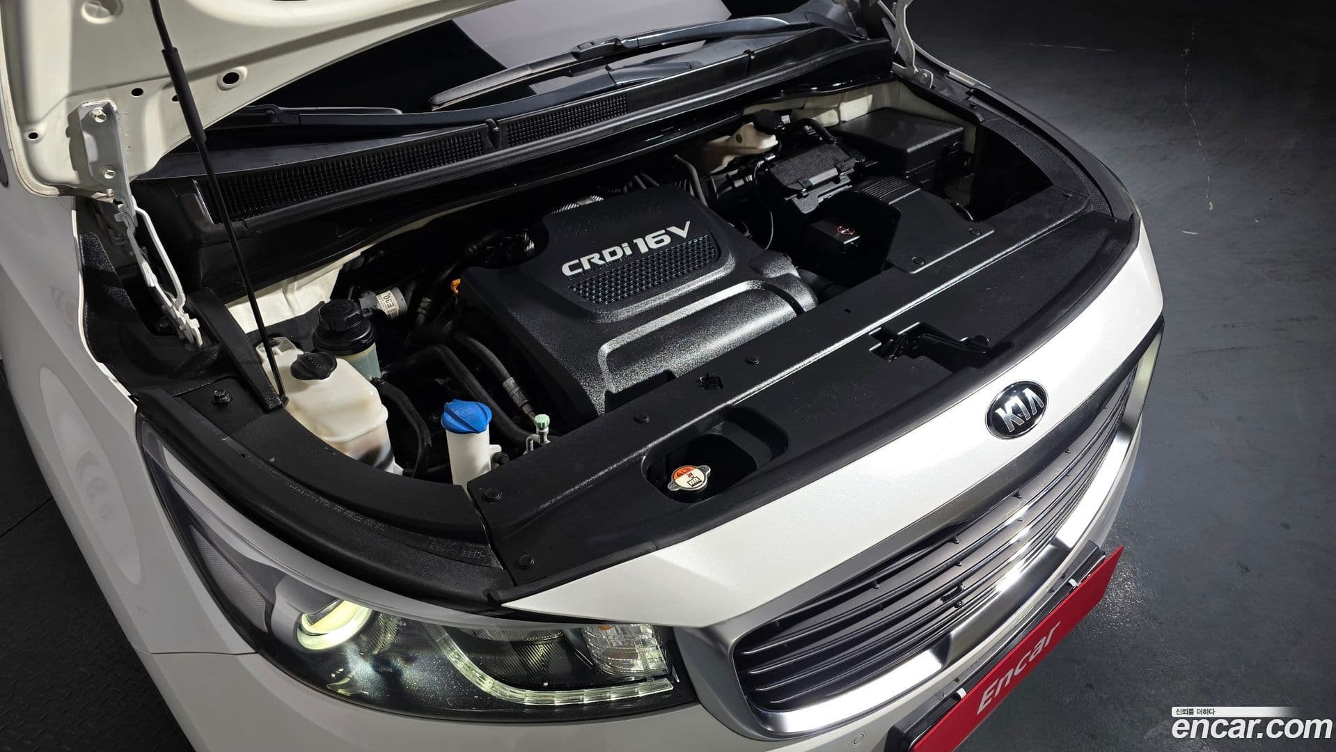 Main__Slider__Photo:Canival Kia 2017.4-5