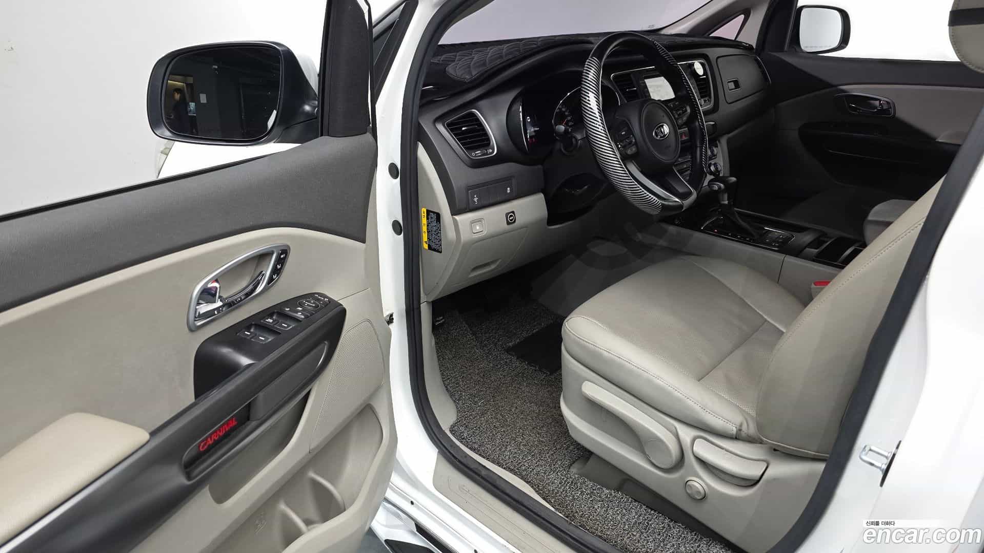 Canival Kia 2017.4-OPTION-016