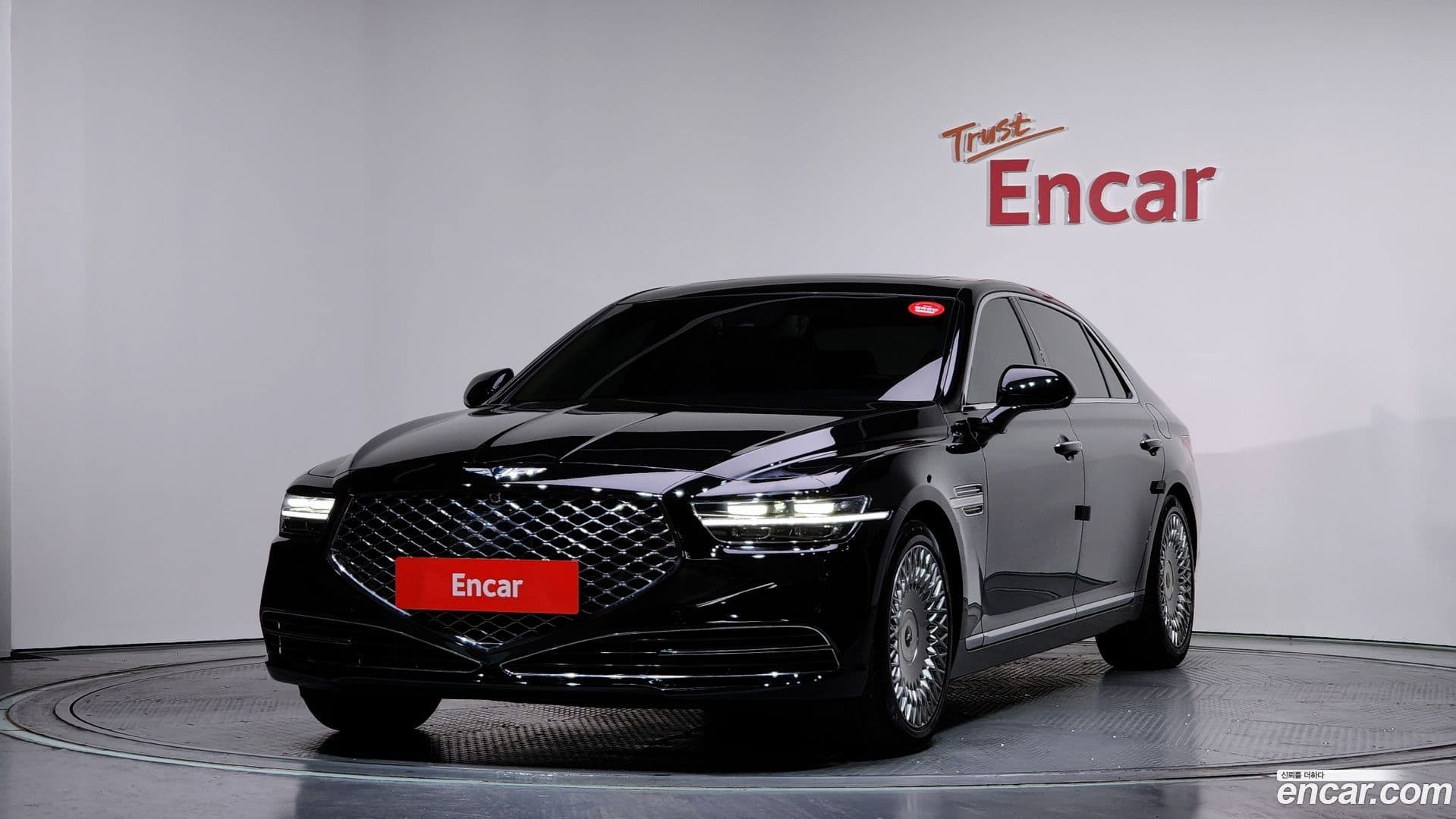 Main__Slider__Photo:G90 Genesis 2020.10-0