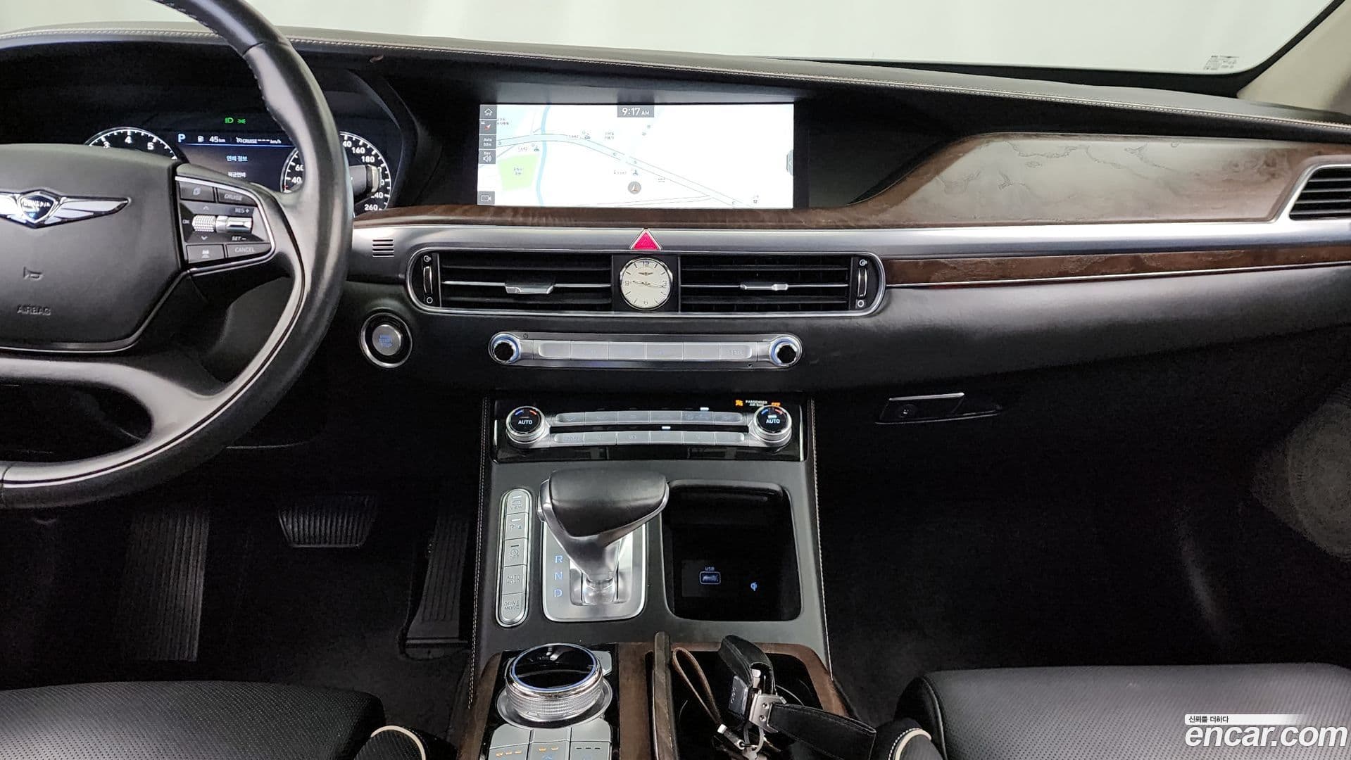 Main__Slider__Photo:G90 Genesis 2020.10-13