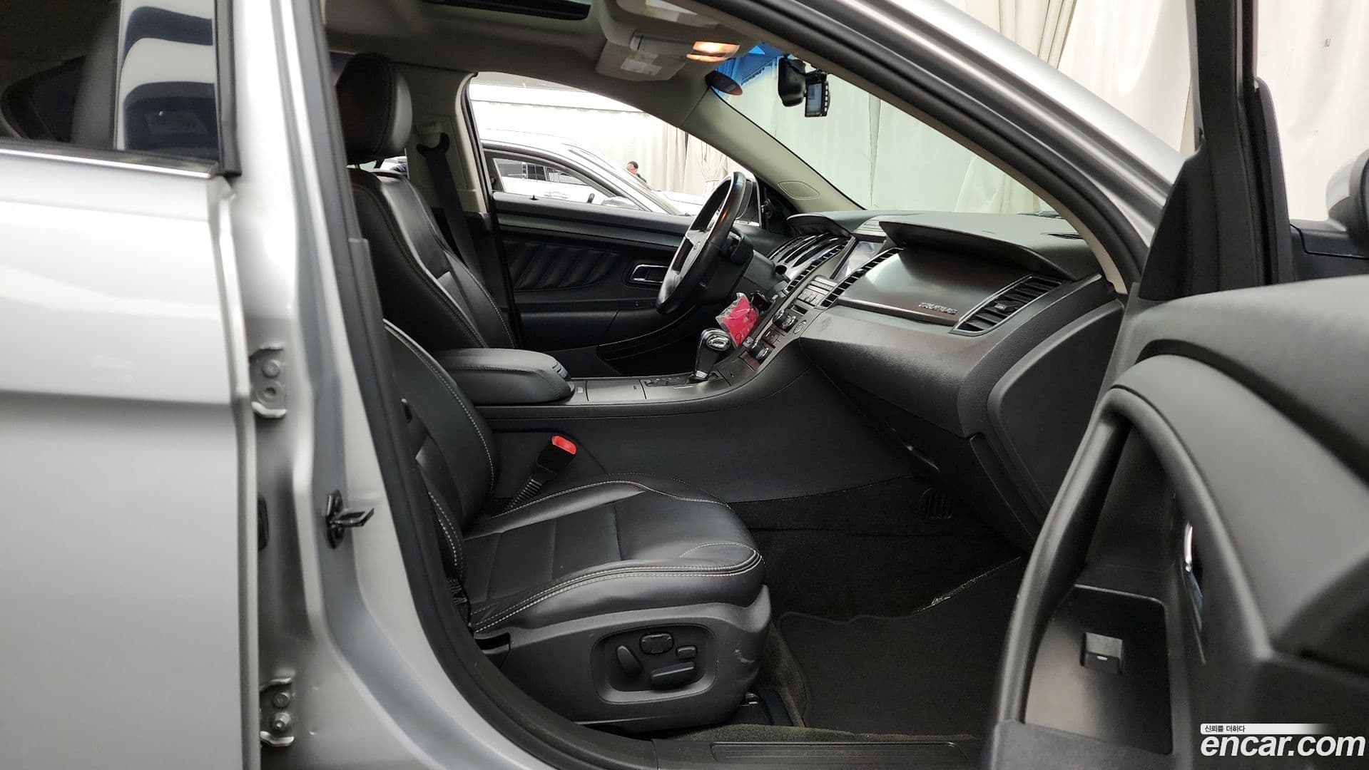 Main__Slider__Photo:Taurus Ford 2011.8-10