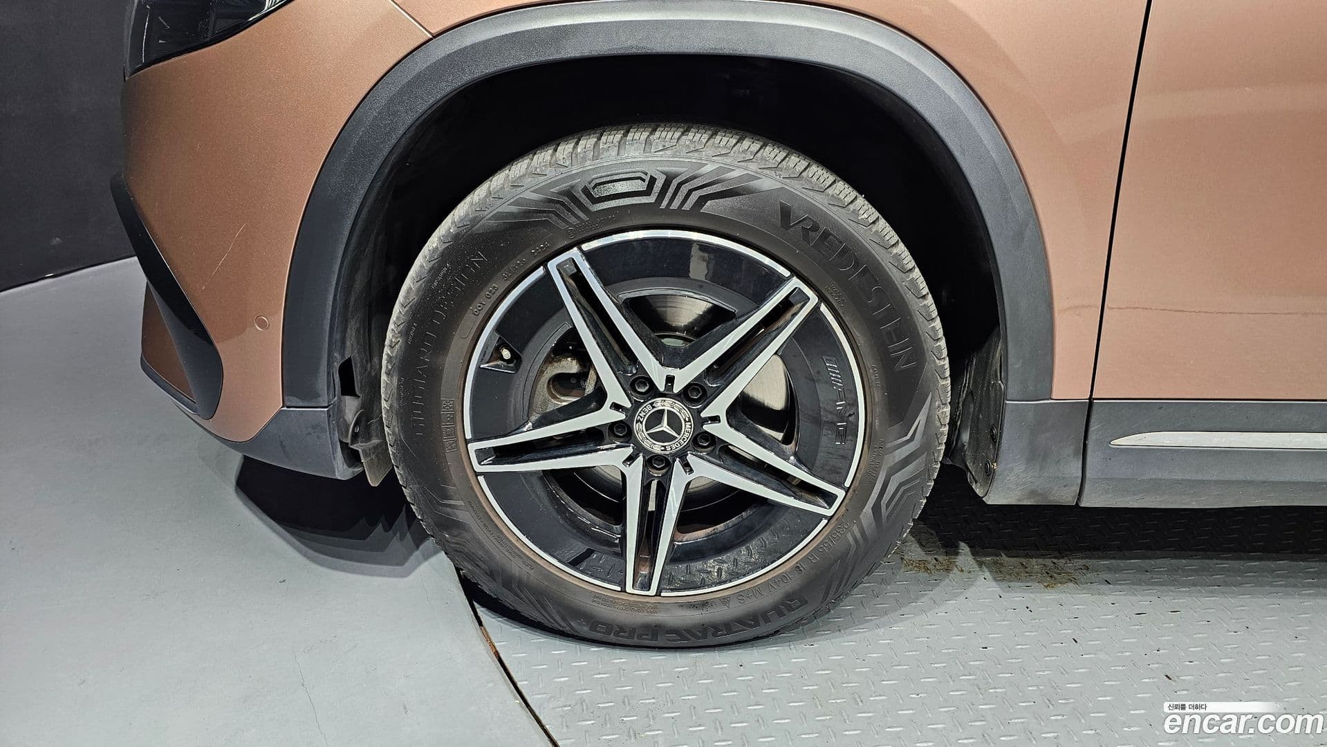 Main__Slider__Photo:EQA Mercedes-Benz 2022.10-4