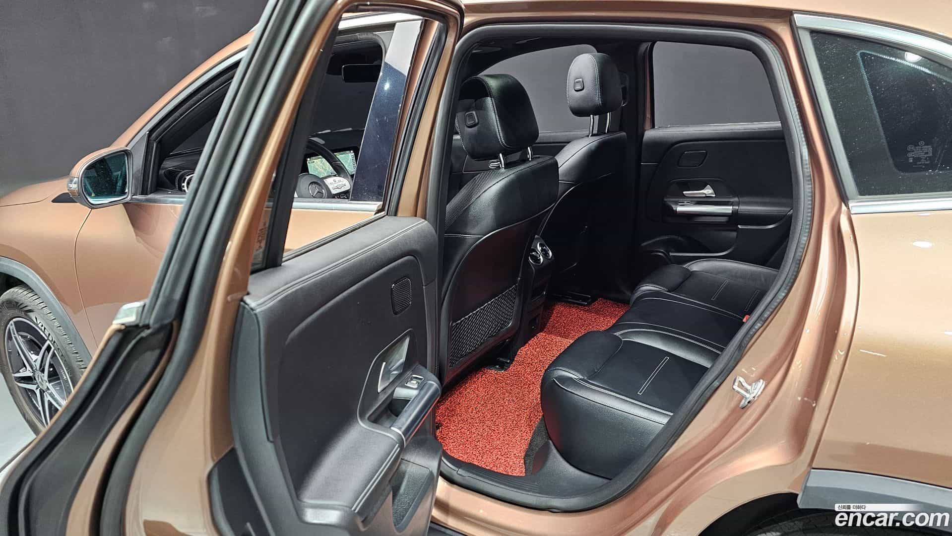 EQA Mercedes-Benz 2022.10-OPTION-016