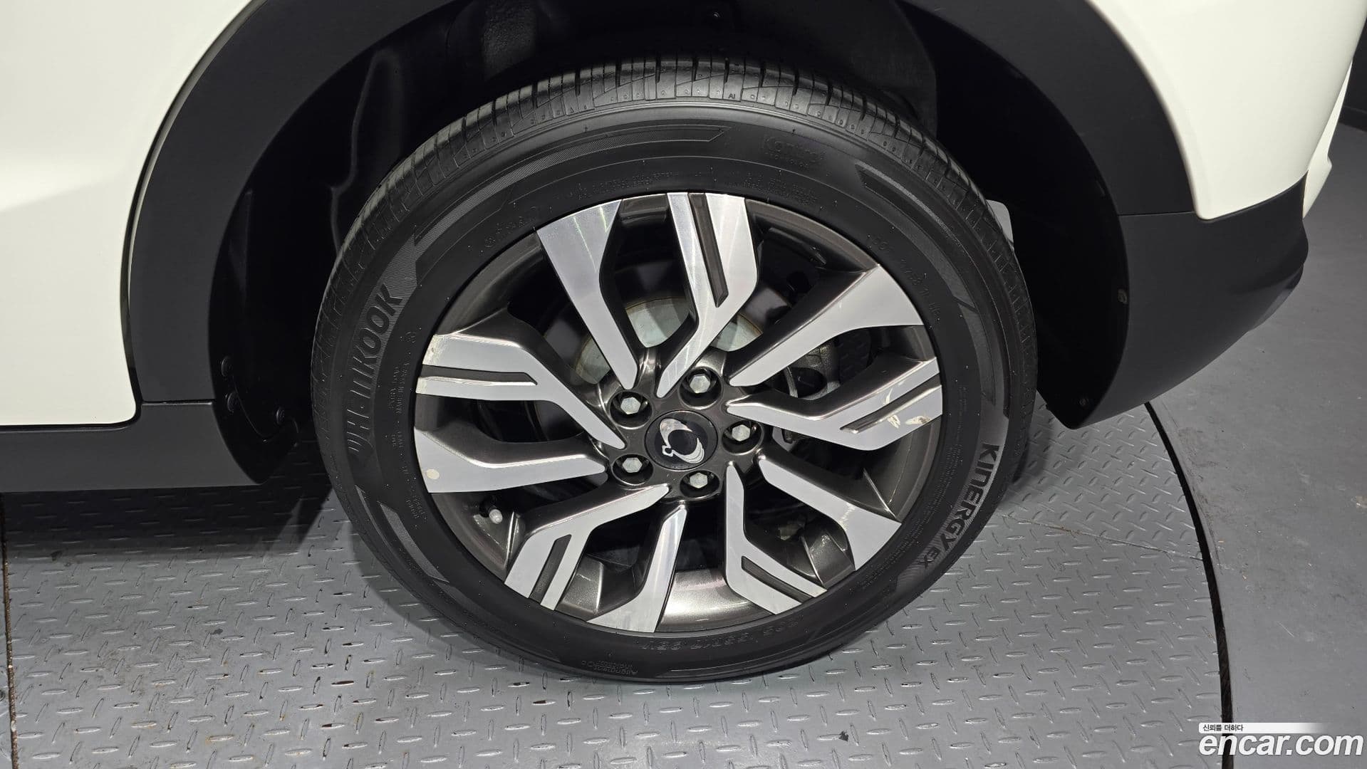 Main__Slider__Photo:TIBOLI KG_Mobility_Ssangyong 2018.10-4