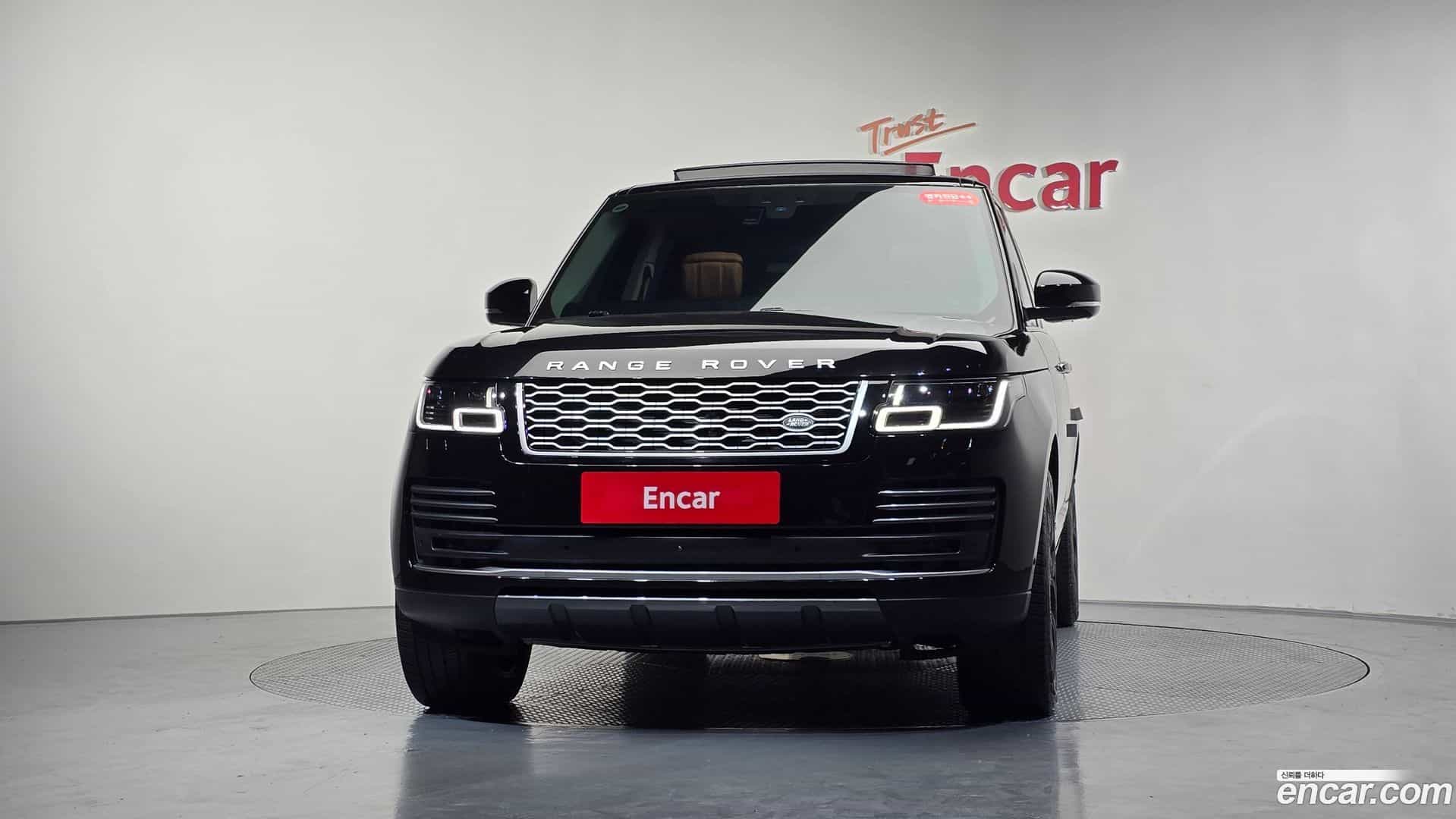 Range Rover Land Rover 2020.4-OUTER-003