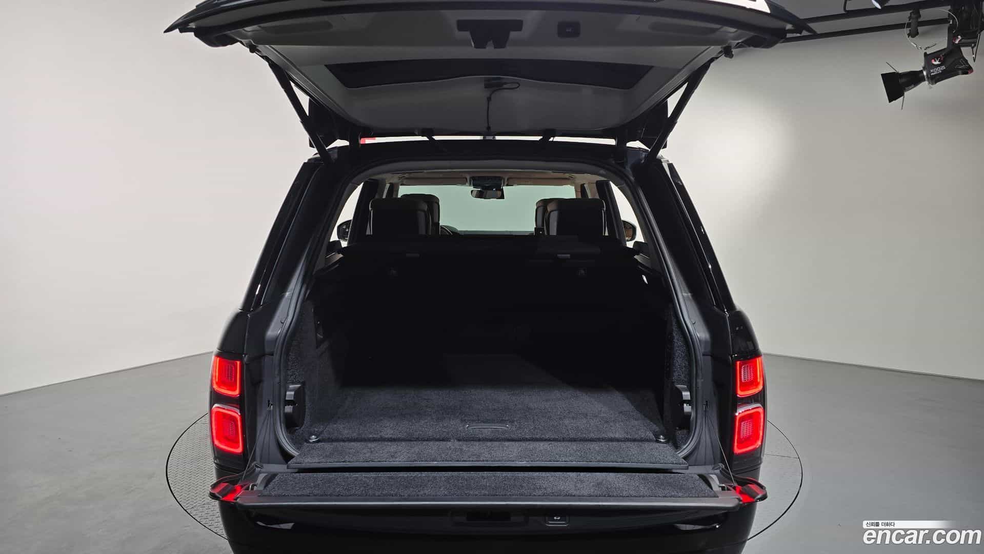 Range Rover Land Rover 2020.4-OPTION-024