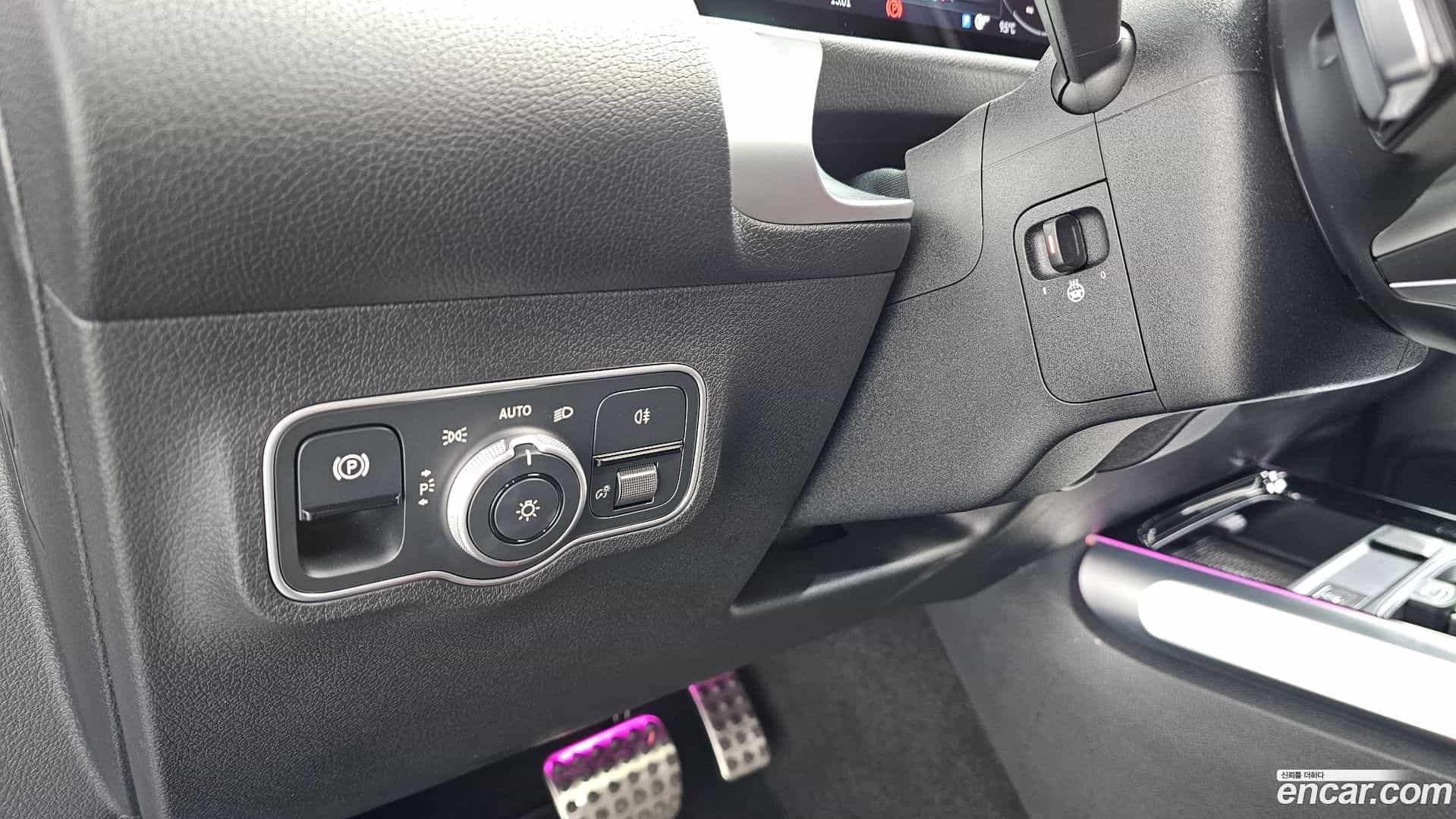 GLB-Class Mercedes-Benz 2025.4-OPTION-019