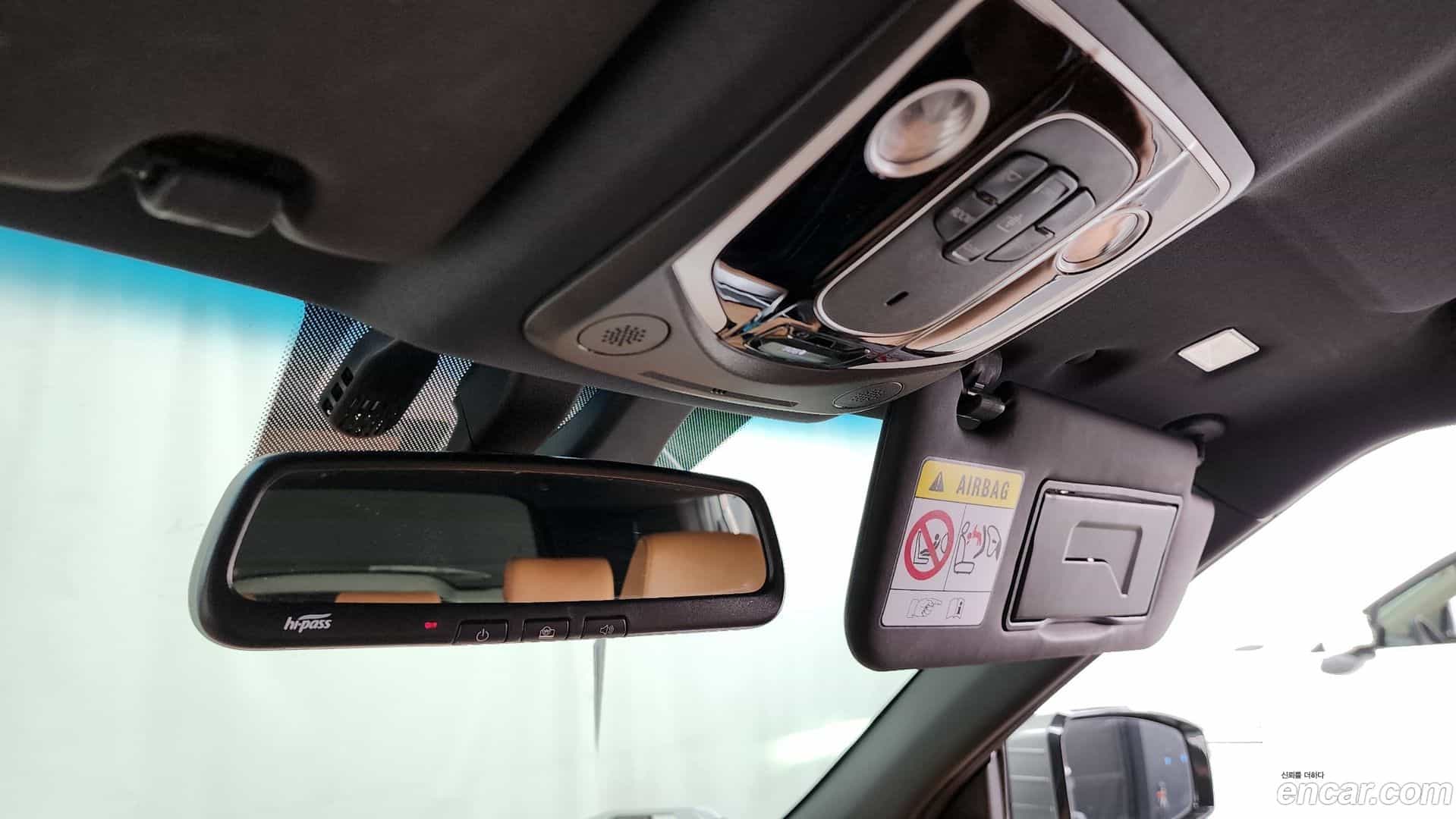 Torres KG_Mobility_Ssangyong 2022.11-OPTION-021