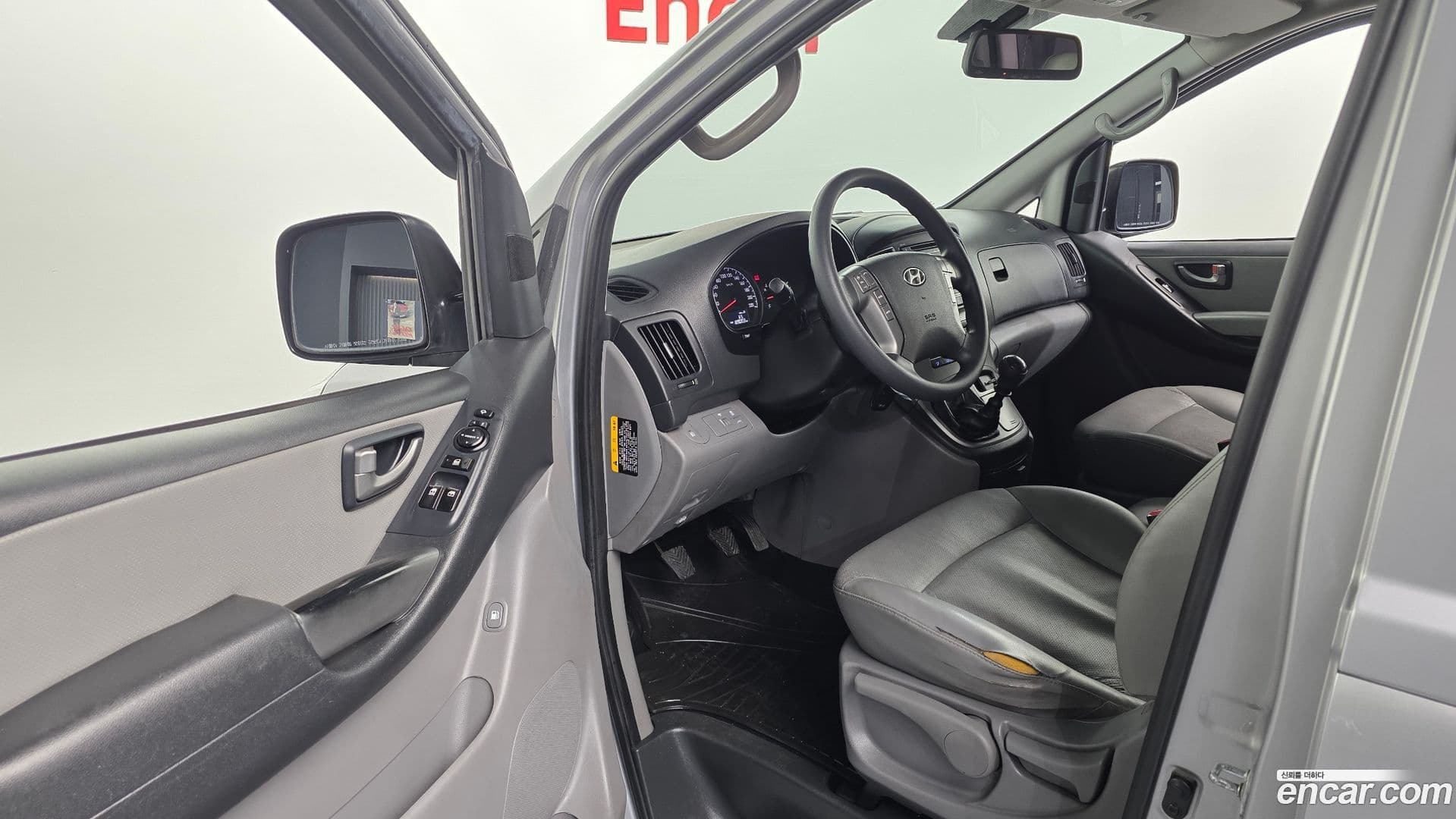 Main__Slider__Photo:Starex Hyundai 2015.8-9