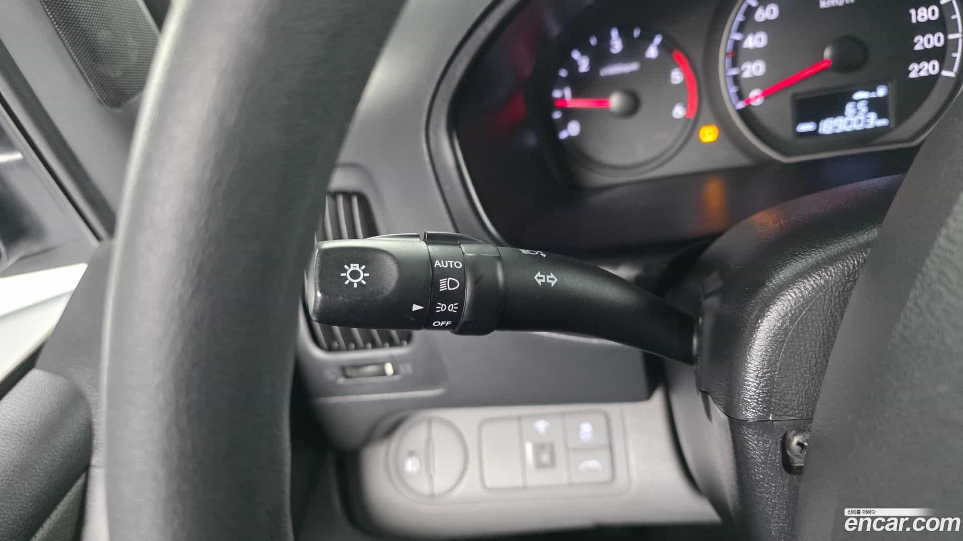 Starex Hyundai 2015.8-OPTION-022