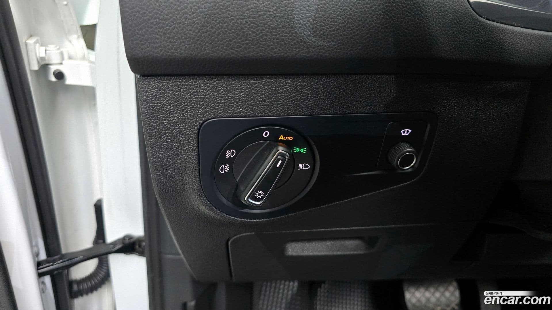 Main__Slider__Photo:Tiguan Volkswagen 2020.6-12