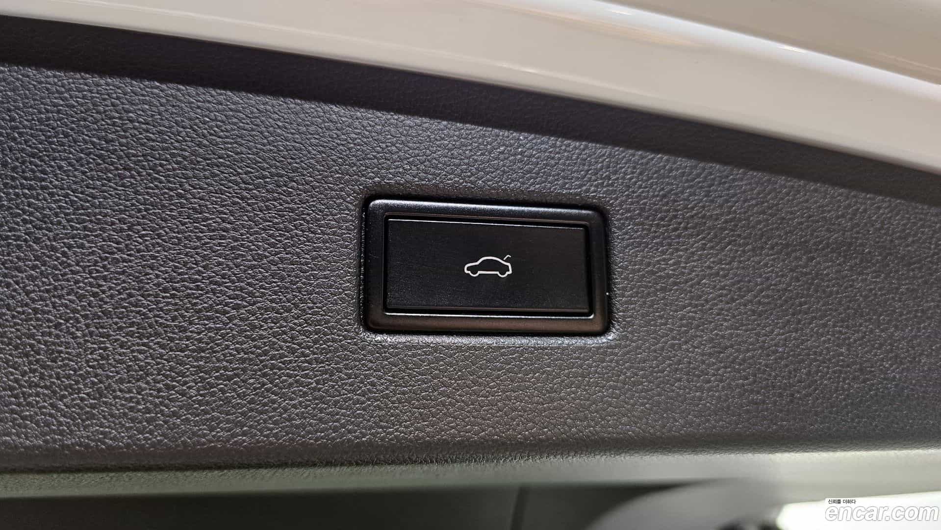 Tiguan Volkswagen 2020.6-OPTION-024