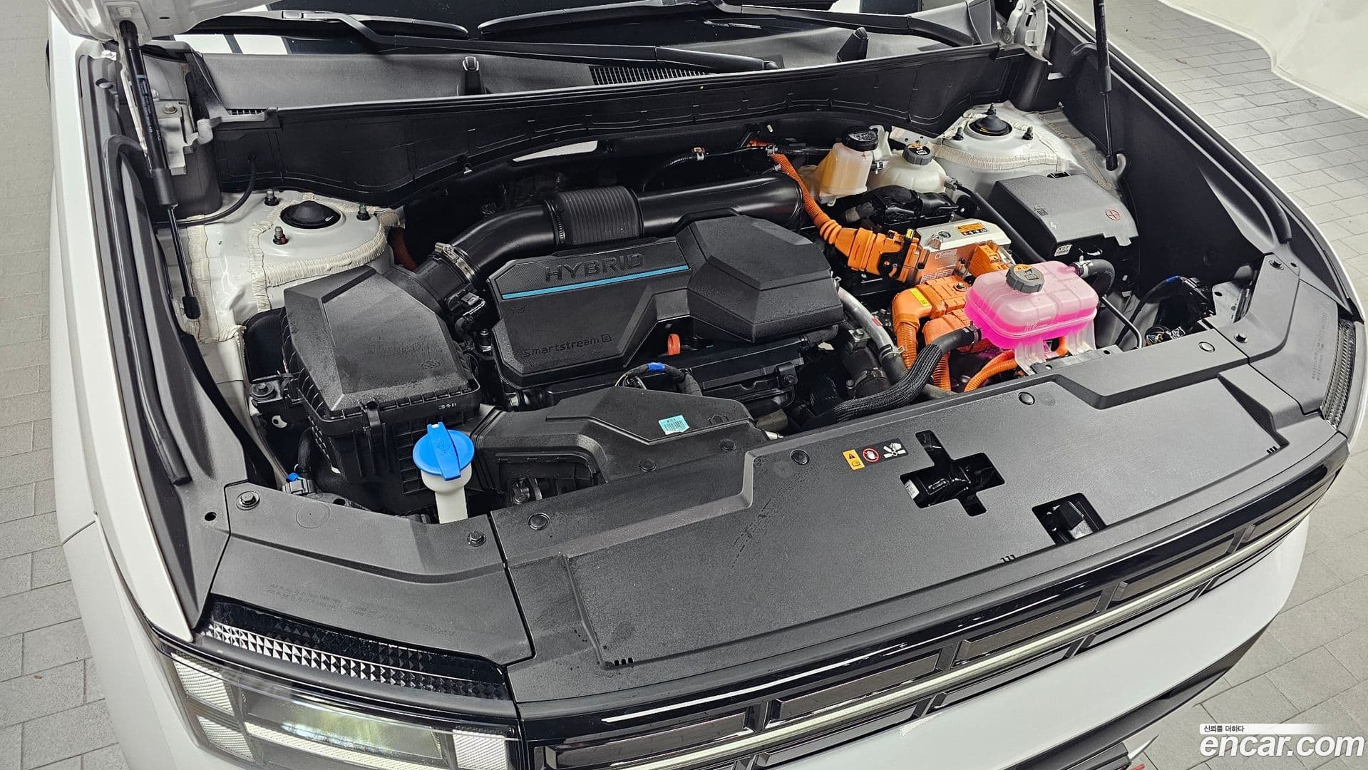 Main__Slider__Photo:Santafe Hyundai 2023.10-5