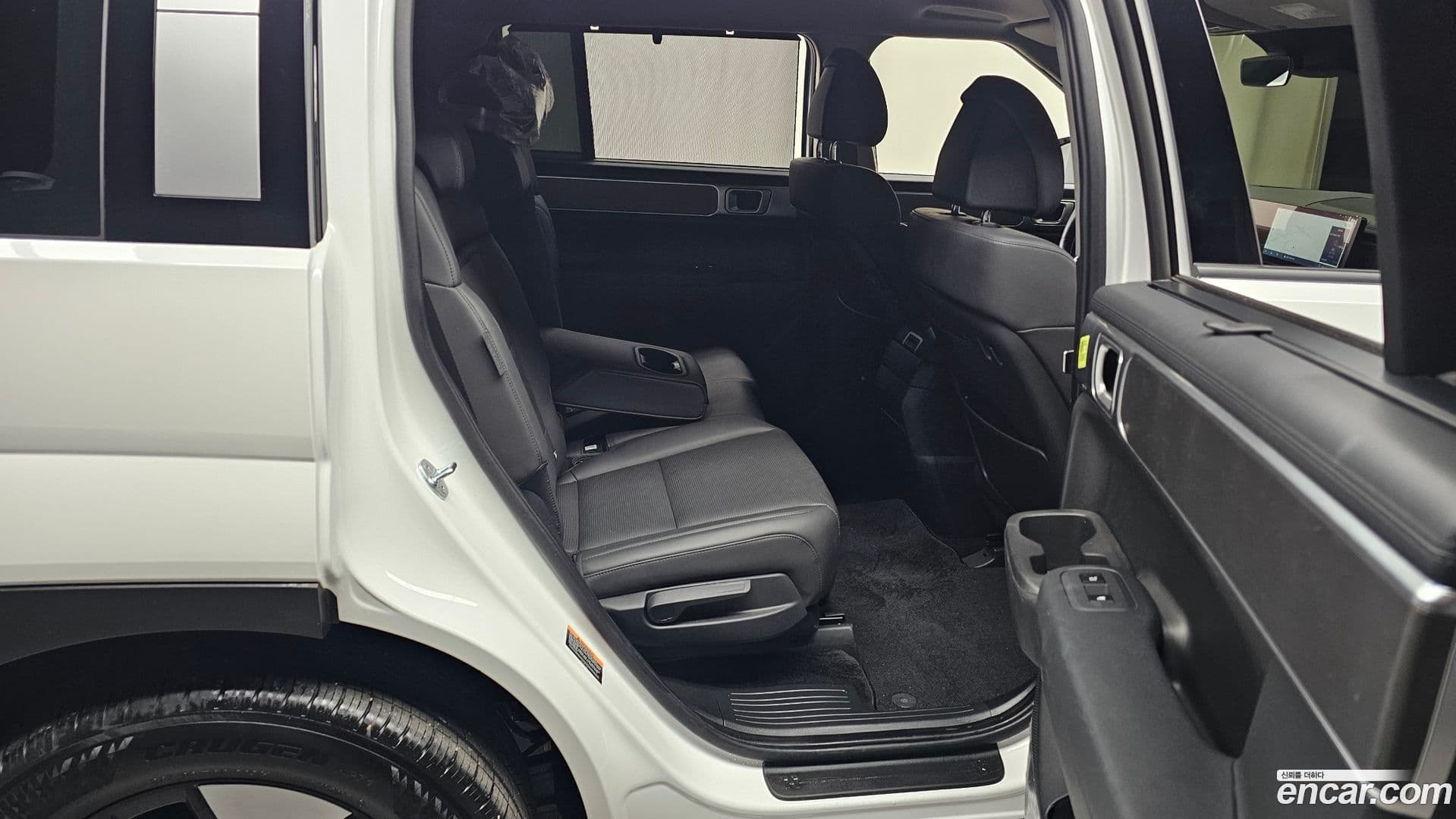 Main__Slider__Photo:Santafe Hyundai 2023.10-11