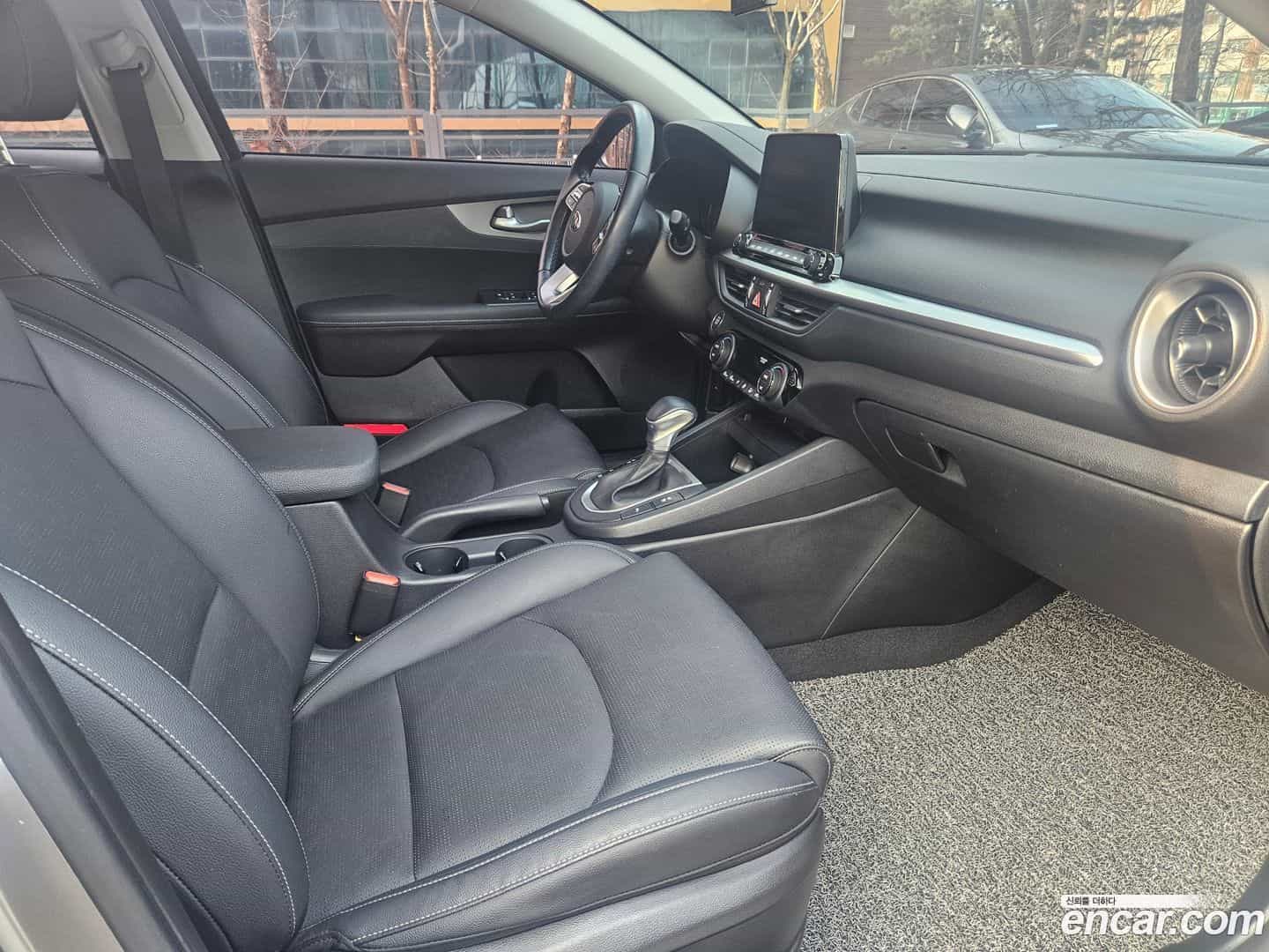 K3 Kia 2019.0-INNER-010
