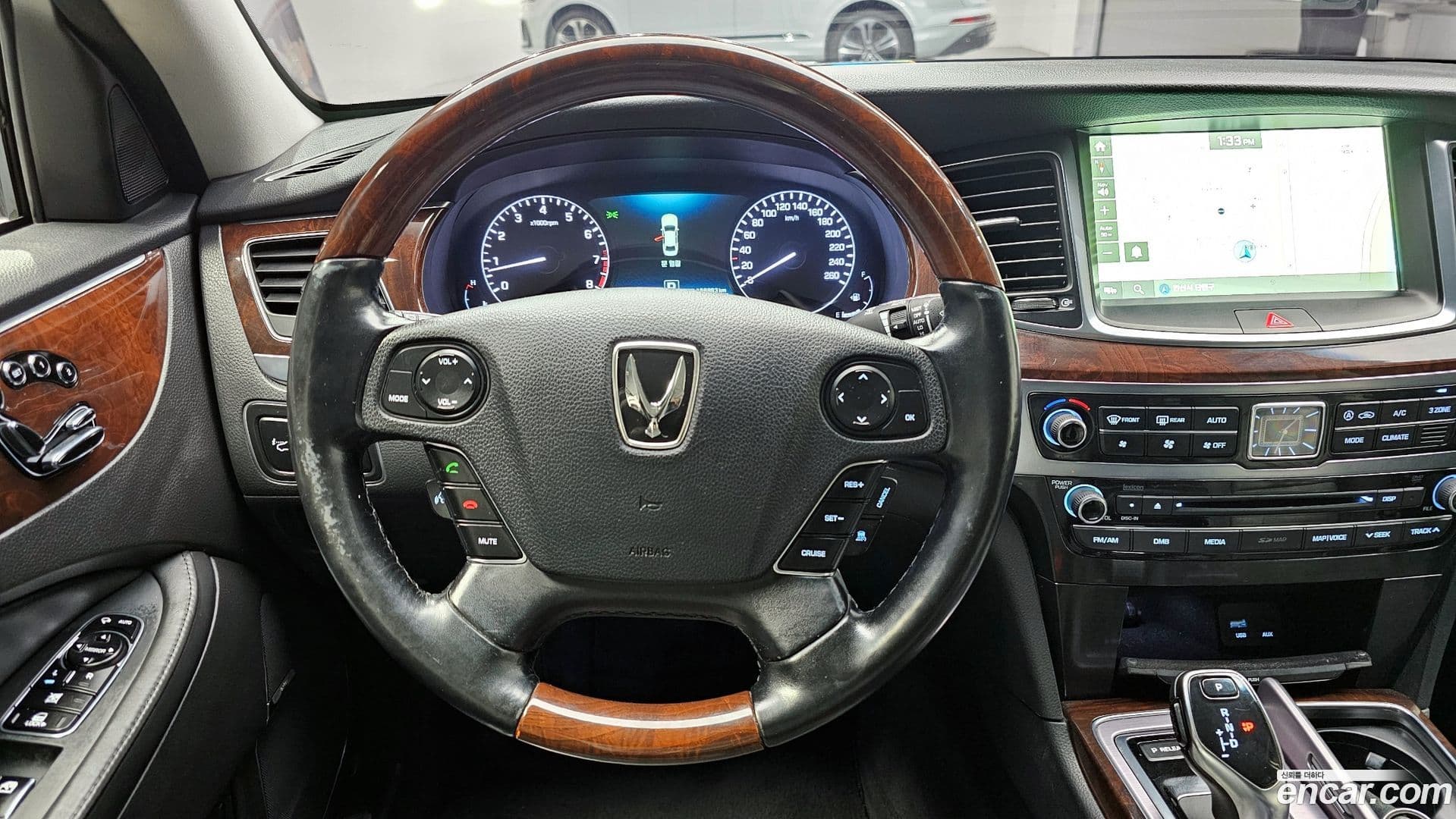 Main__Slider__Photo:Equus Hyundai 2015.11-12