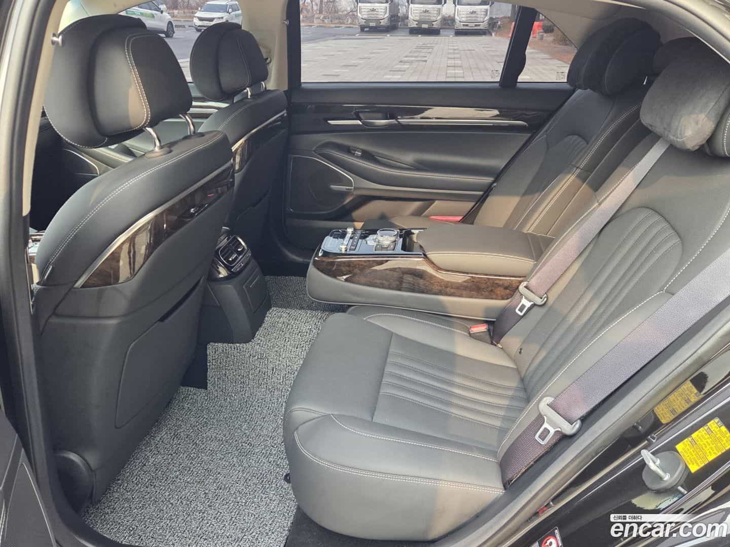 G90 Genesis 2019.3-INNER-007