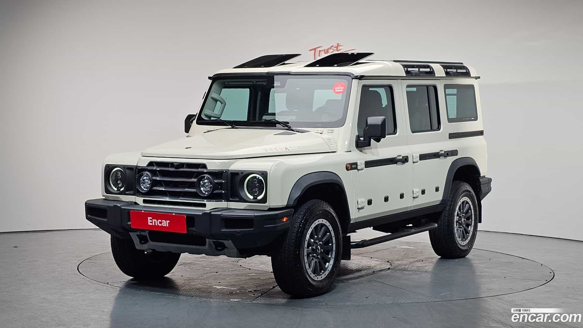 Grenadier Ineos 2024.5-OUTER-001