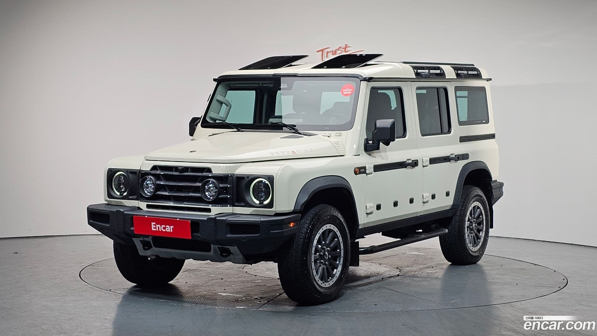 Main__Slider__Photo:Grenadier Ineos 2024.5-0