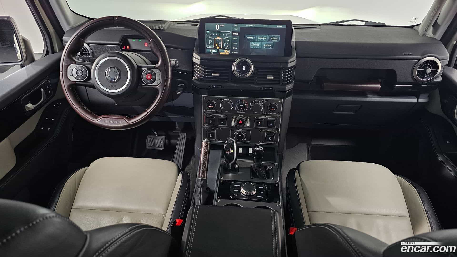 Grenadier Ineos 2024.5-INNER-007