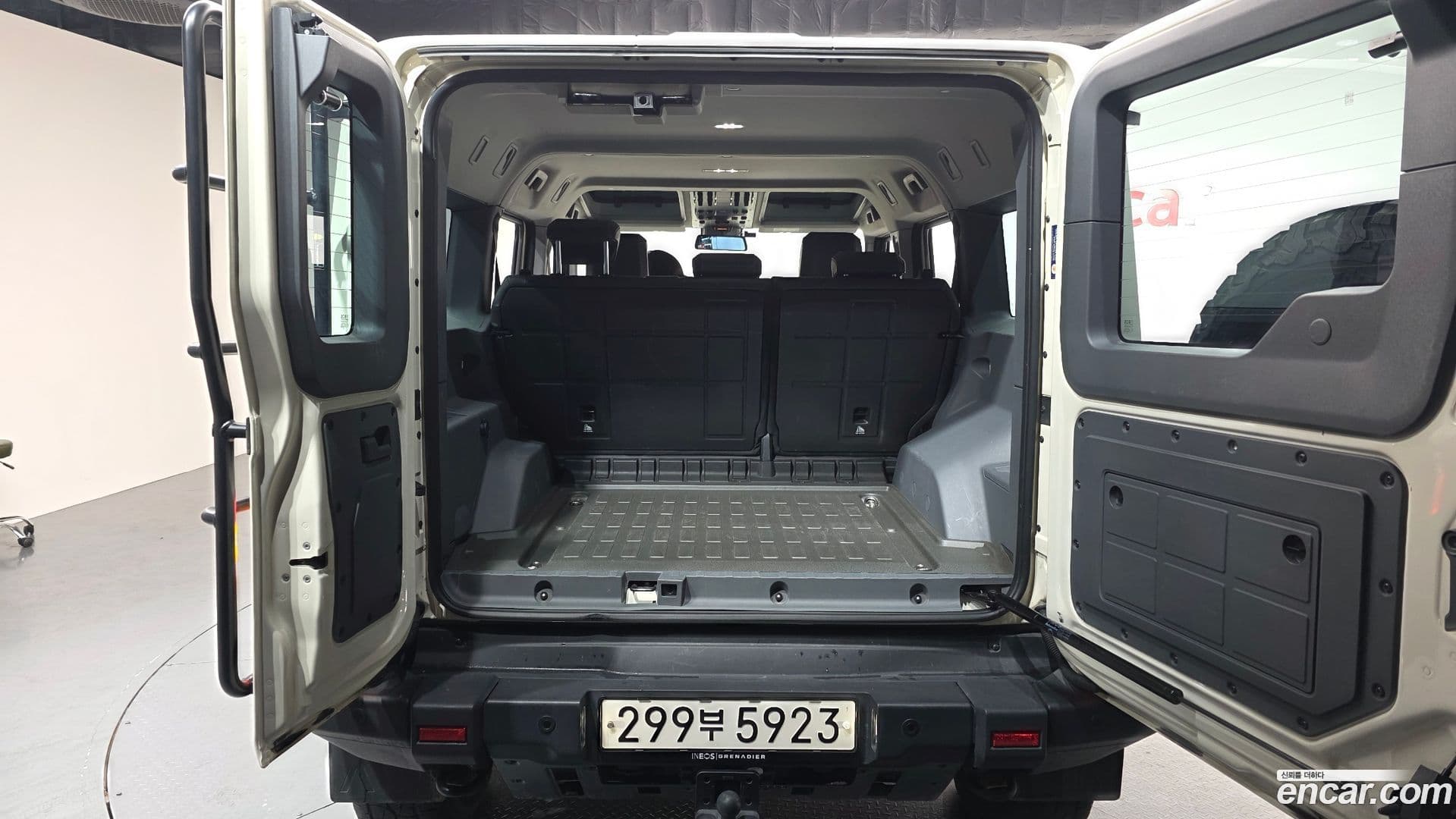 Main__Slider__Photo:Grenadier Ineos 2024.5-19