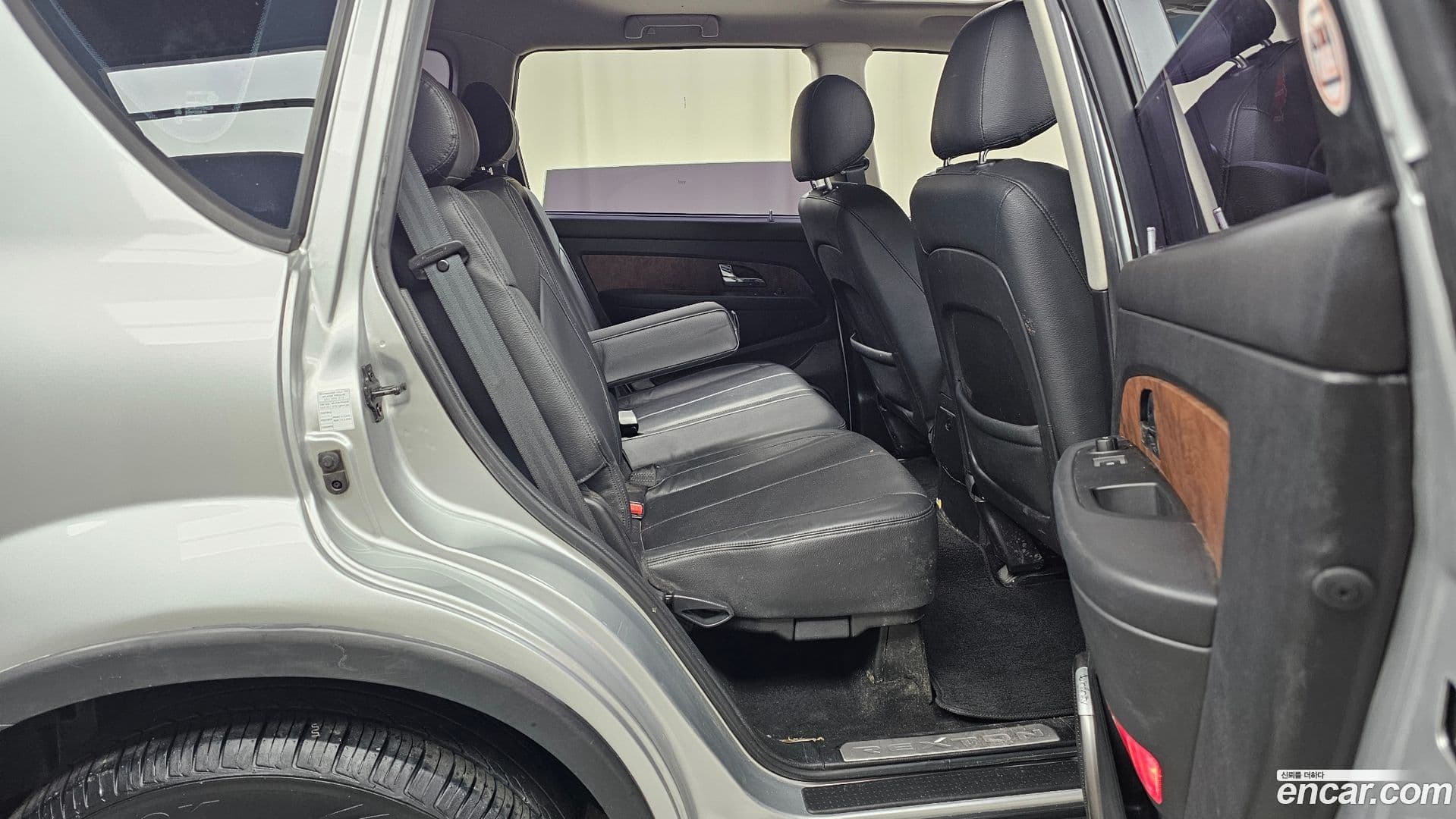 Main__Slider__Photo:Rexton KG_Mobility_Ssangyong 2015.8-11