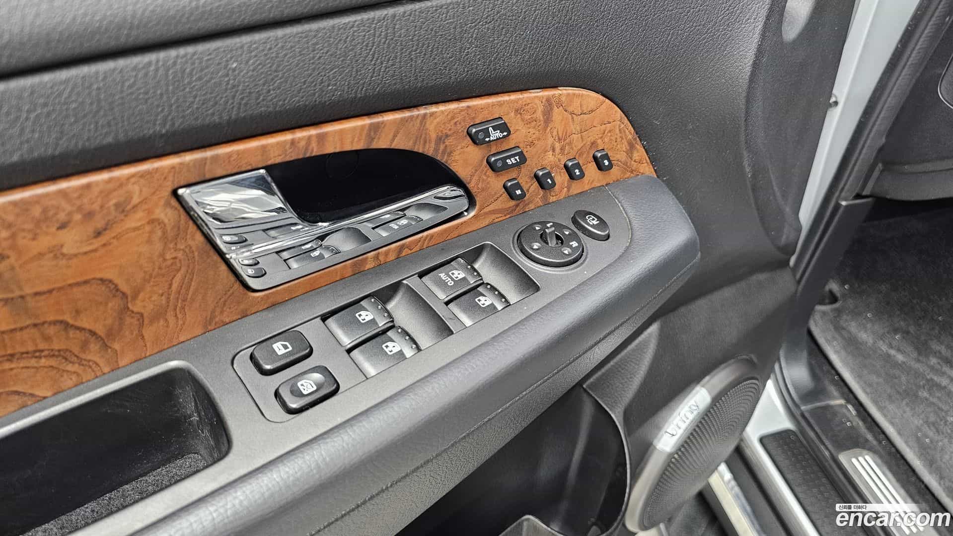 Rexton KG_Mobility_Ssangyong 2015.8-OPTION-018