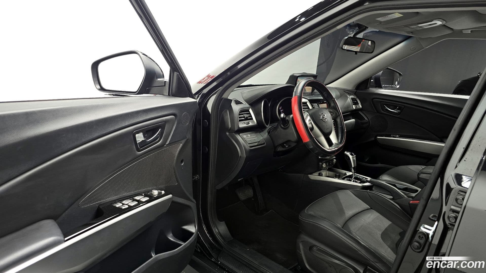 Main__Slider__Photo:TIBOLI KG_Mobility_Ssangyong 2015.6-10