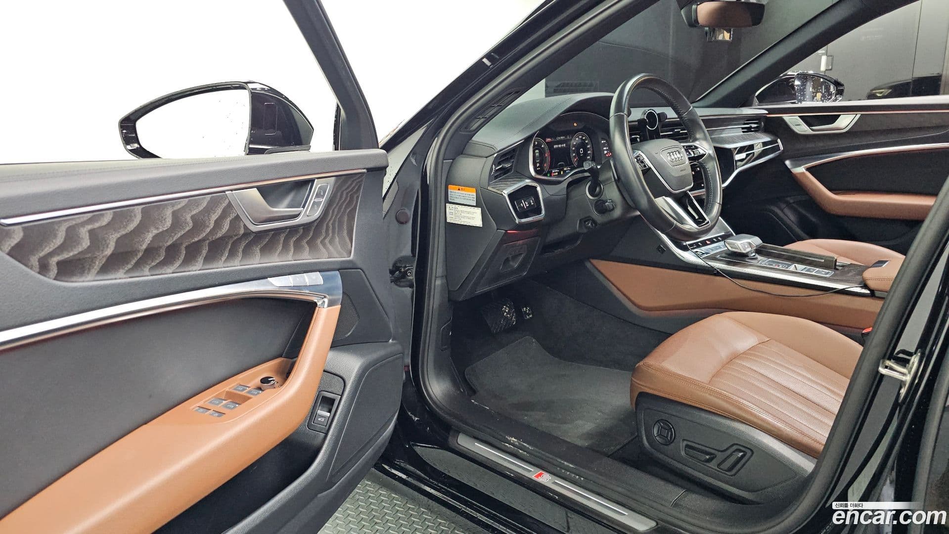 Main__Slider__Photo:A6 Audi 2021.11-9