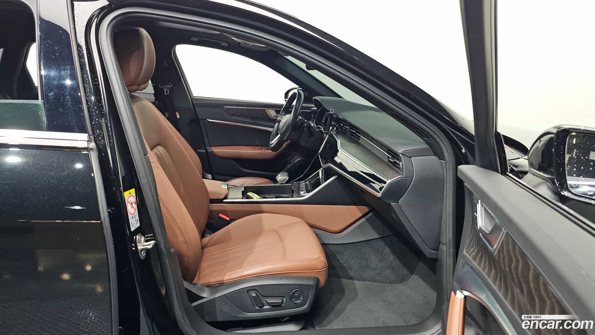 A6 Audi 2021.11-OPTION-015