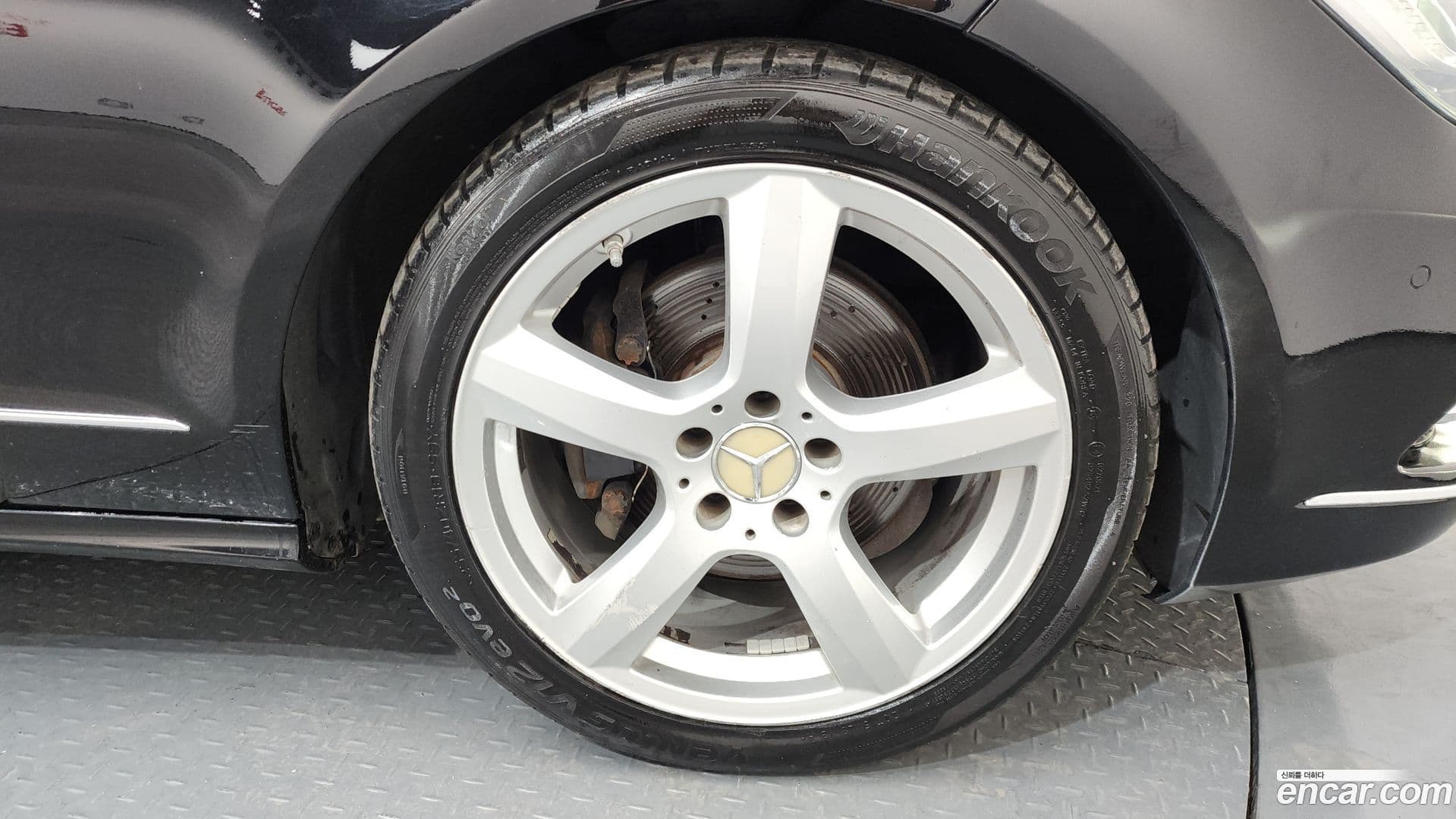 Main__Slider__Photo:CLS-Class Mercedes-Benz 2014.3-4