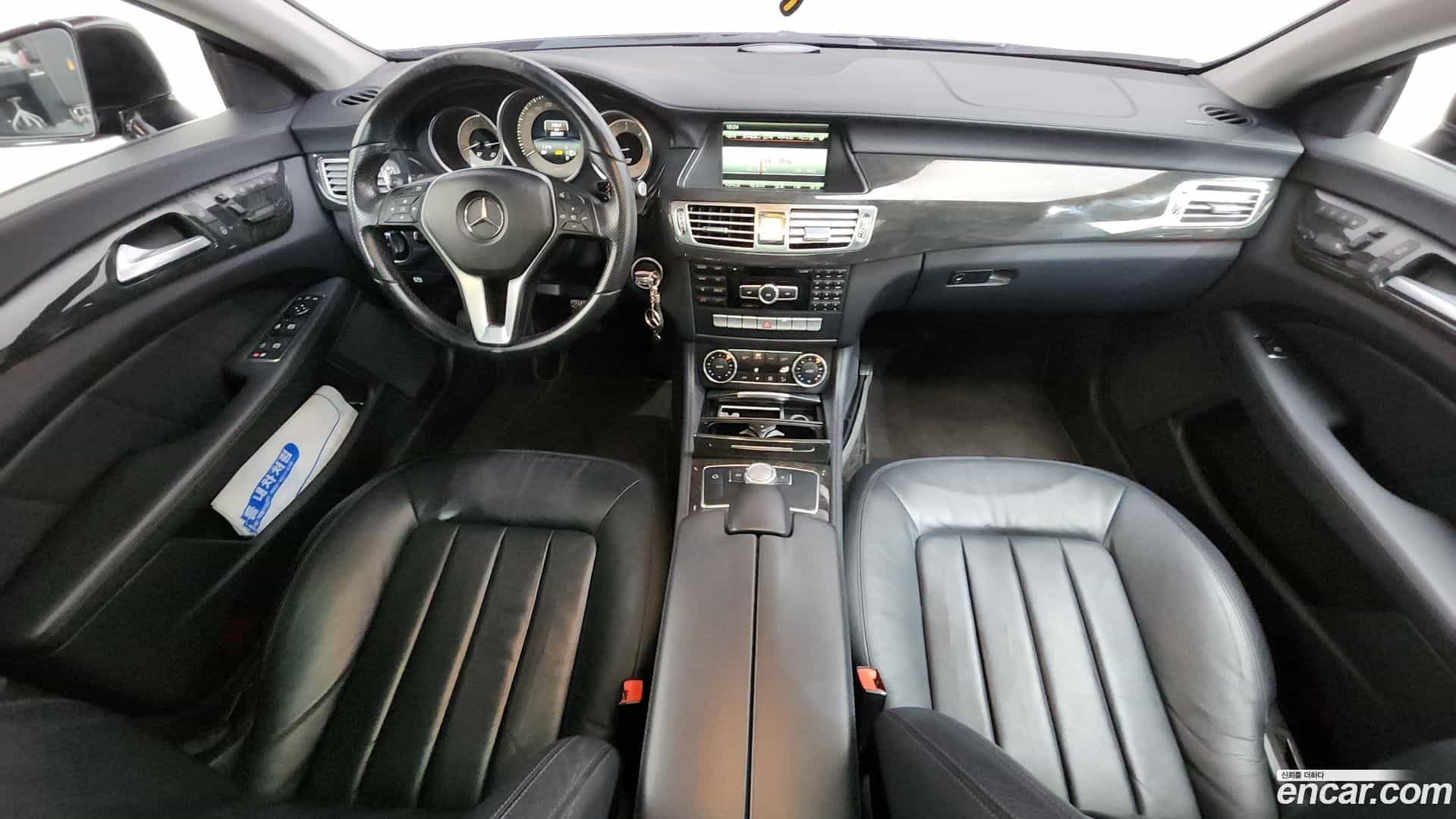CLS-Class Mercedes-Benz 2014.3-INNER-007