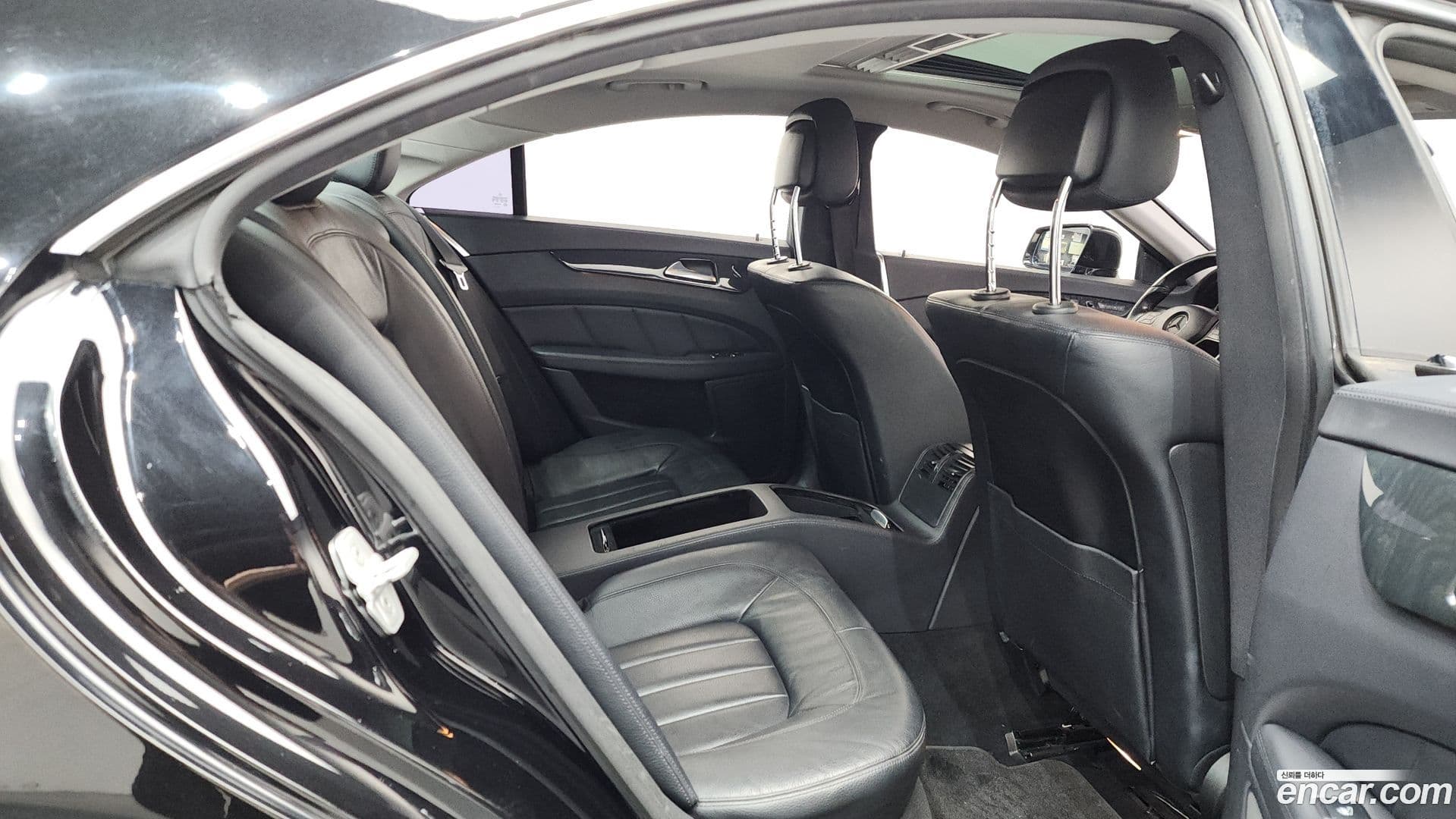 Main__Slider__Photo:CLS-Class Mercedes-Benz 2014.3-11