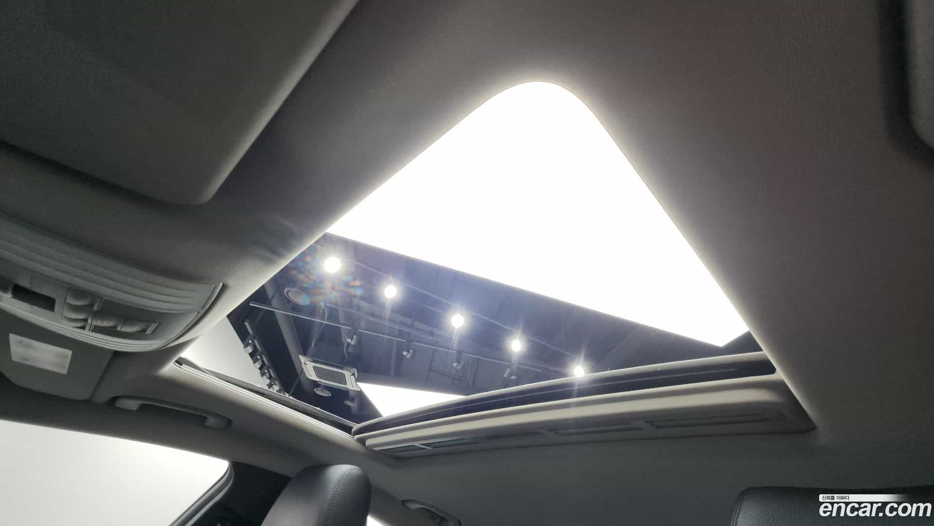 CLS-Class Mercedes-Benz 2014.3-OPTION-022