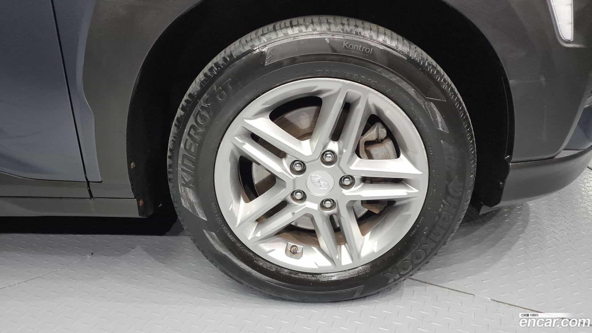 Kona Hyundai 2018.8-OUTER-005