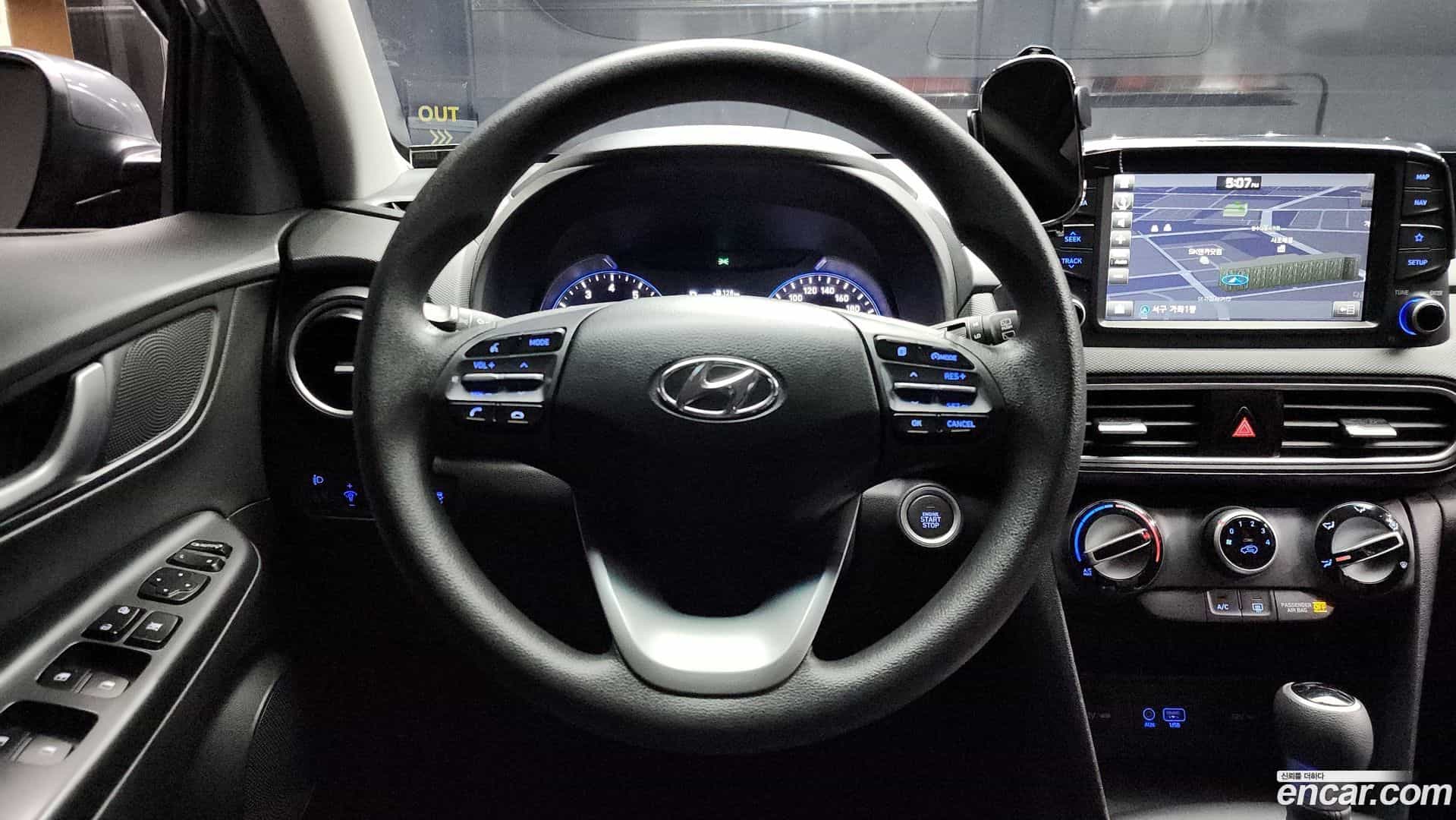 Kona Hyundai 2018.8-OPTION-017