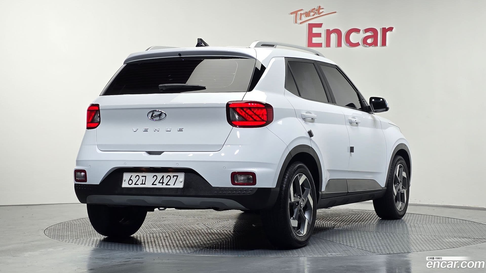 Main__Slider__Photo:Venue Hyundai 2019.6-1