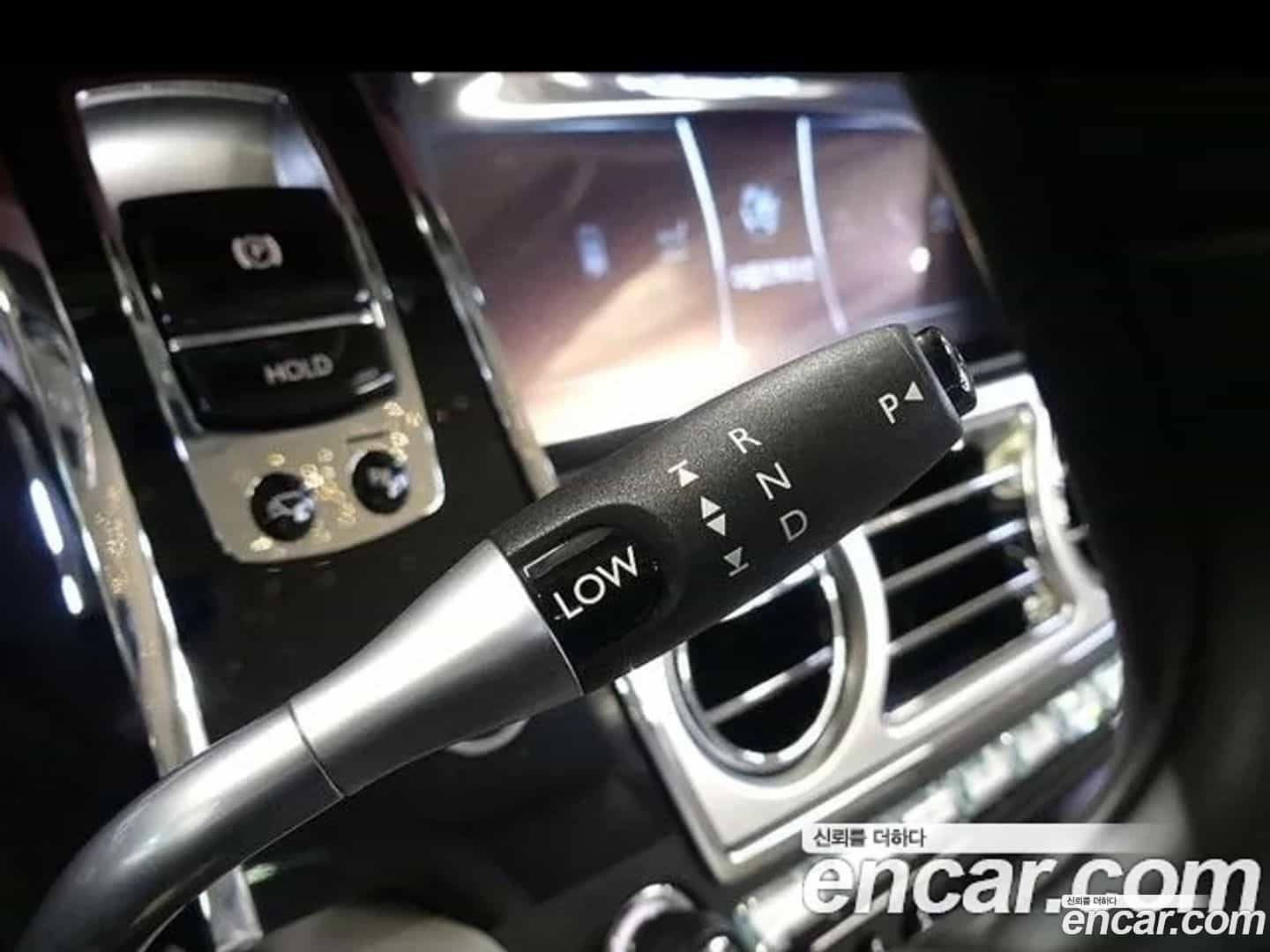 Wraith Rolls-Royce 2019.3-INNER-009