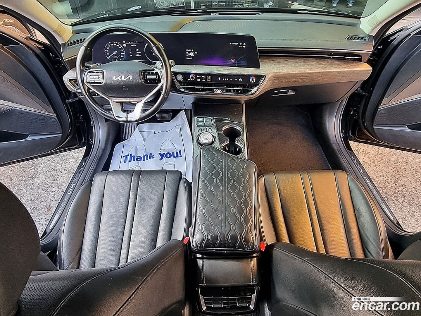 Main__Slider__Photo:K8 Kia 2021.10-4