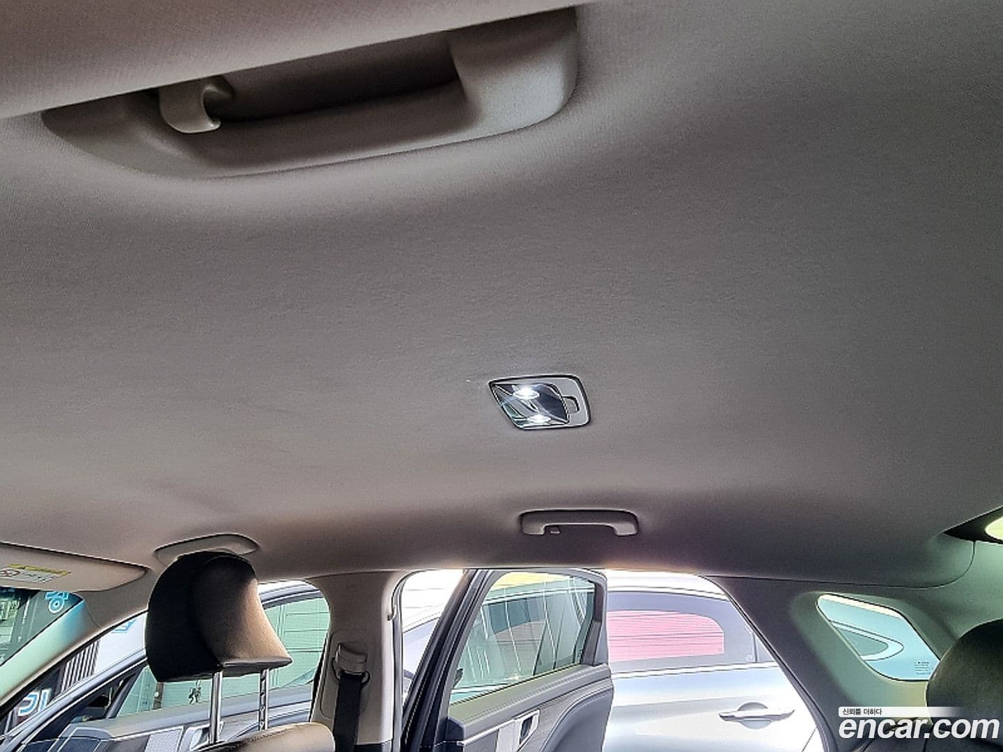 Main__Slider__Photo:K8 Kia 2021.10-16