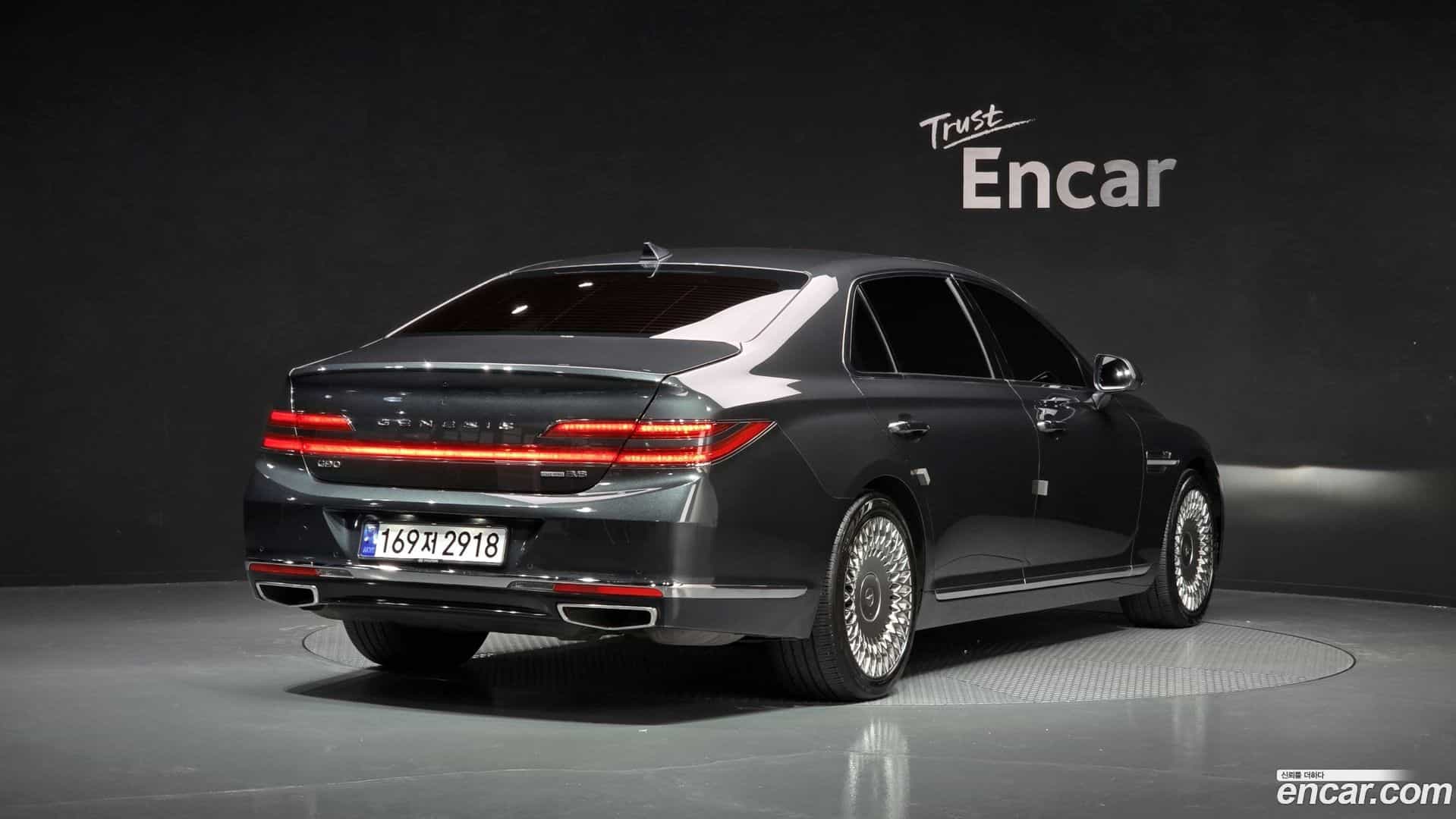 G90 Genesis 2019.11-OUTER-002