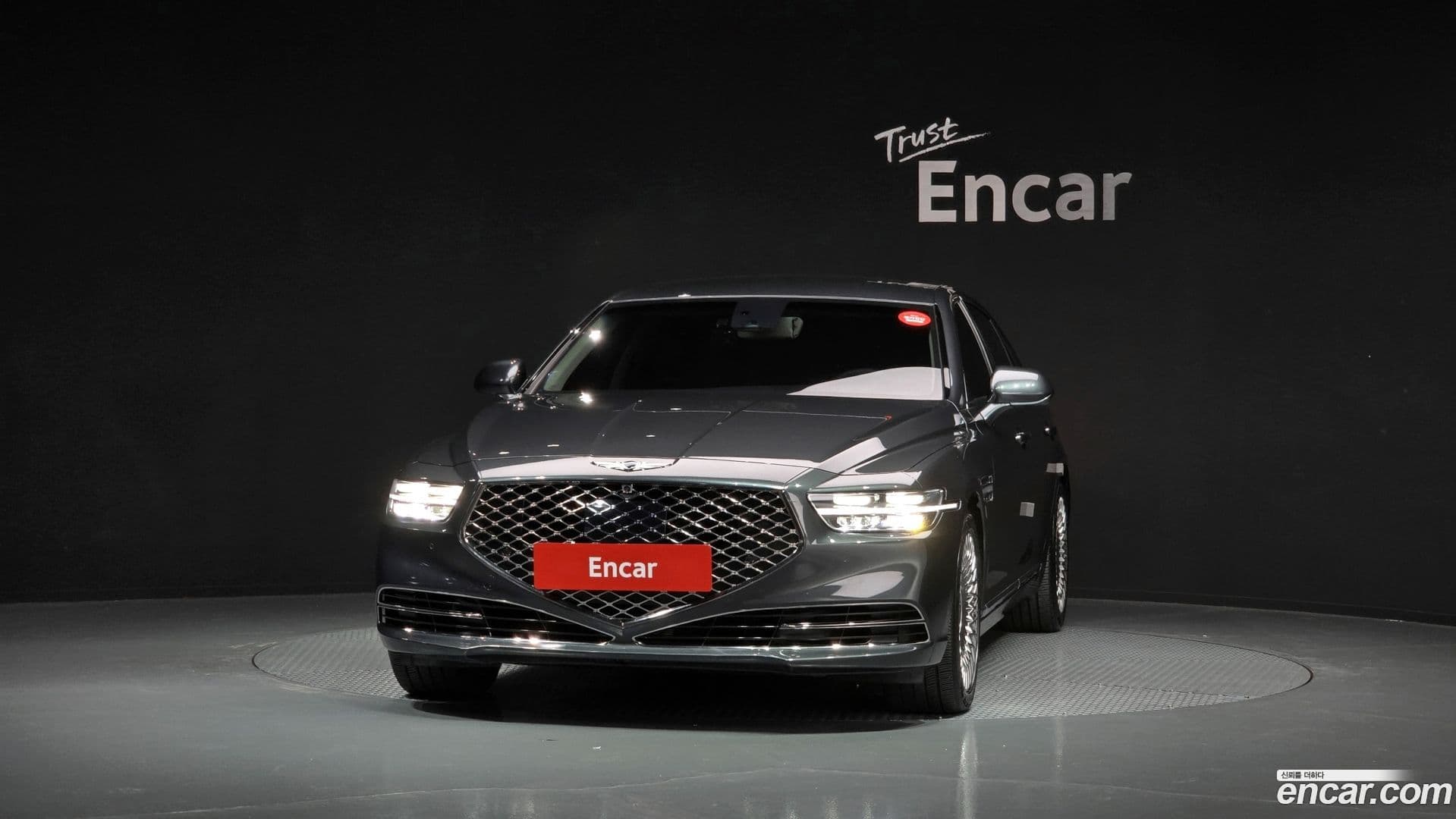 Main__Slider__Photo:G90 Genesis 2019.11-2