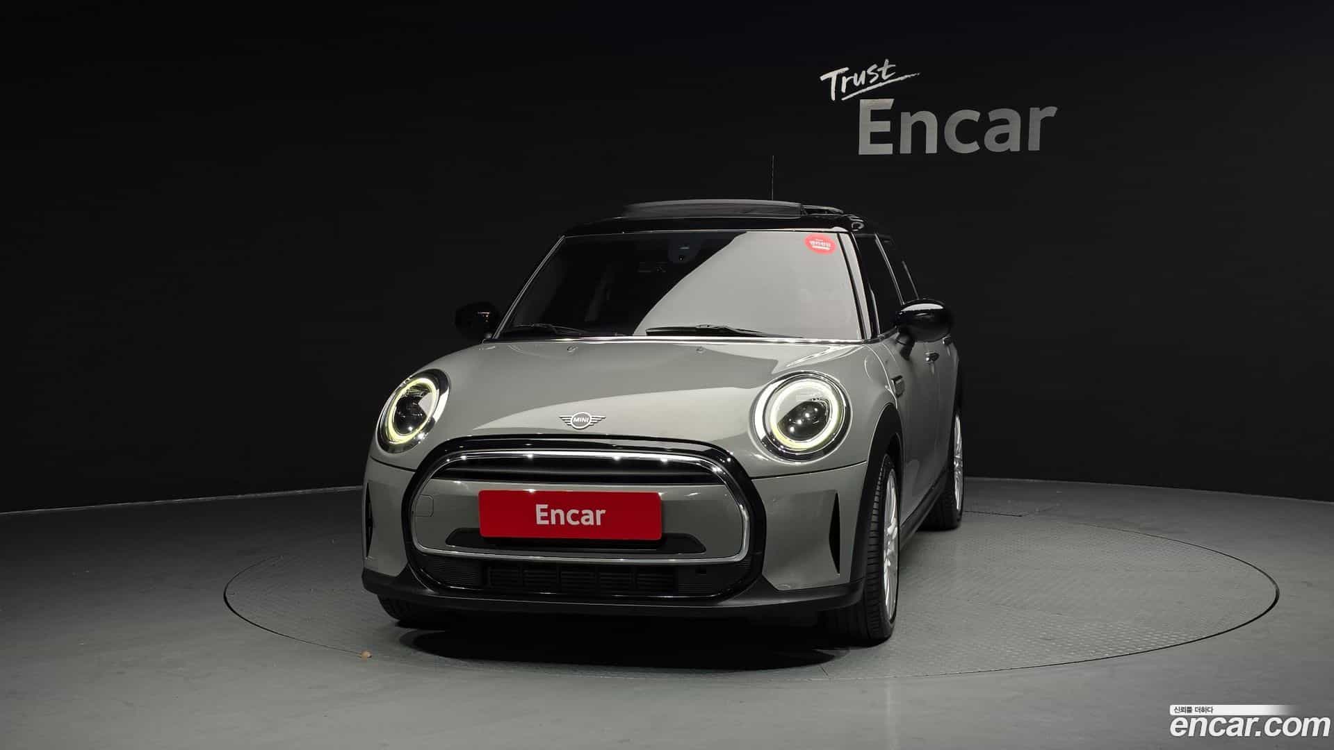 Cooper Mini 2022.3-OUTER-003