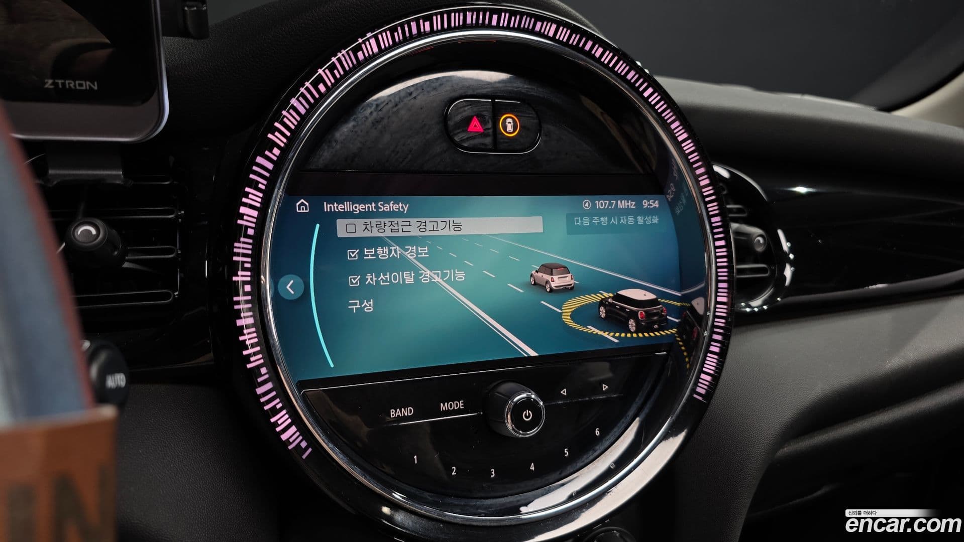 Main__Slider__Photo:Cooper Mini 2022.3-15