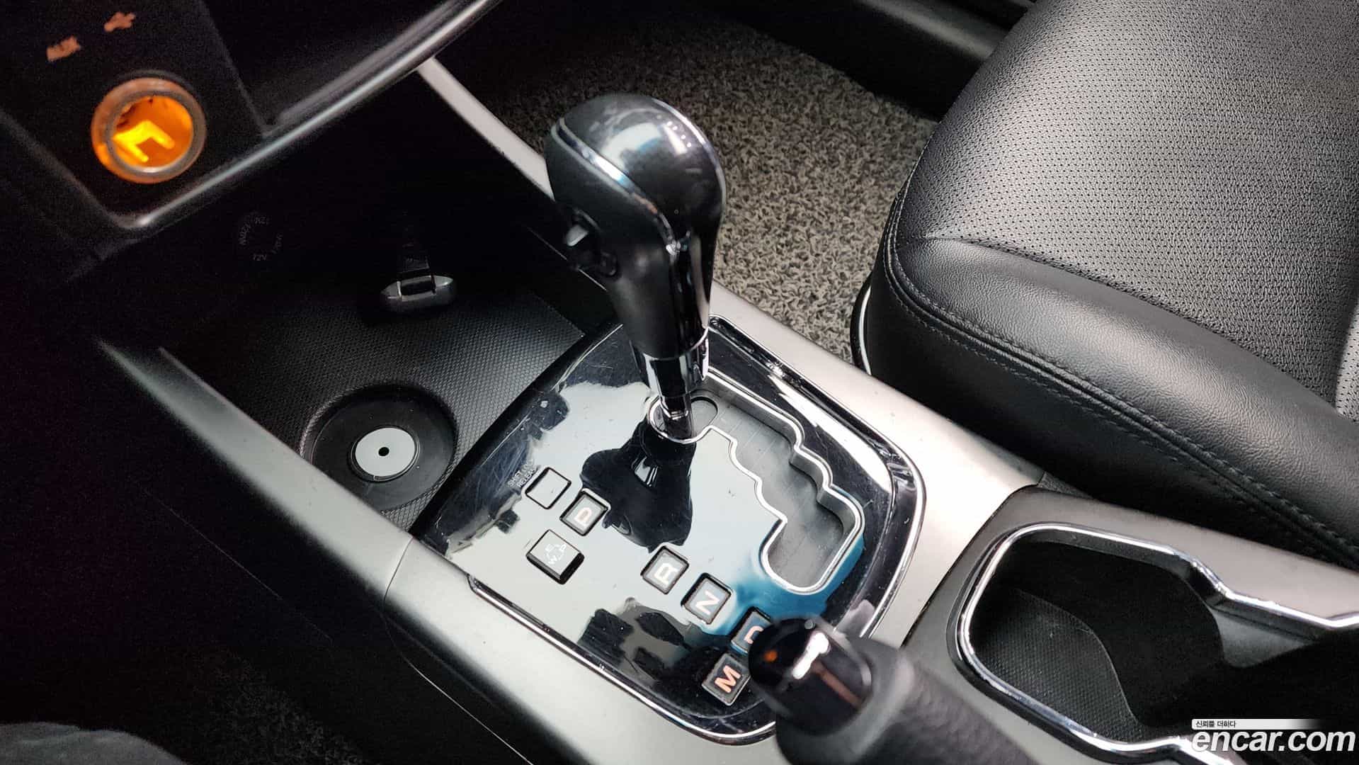 KORANDO KG_Mobility_Ssangyong 2017.2-INNER-009