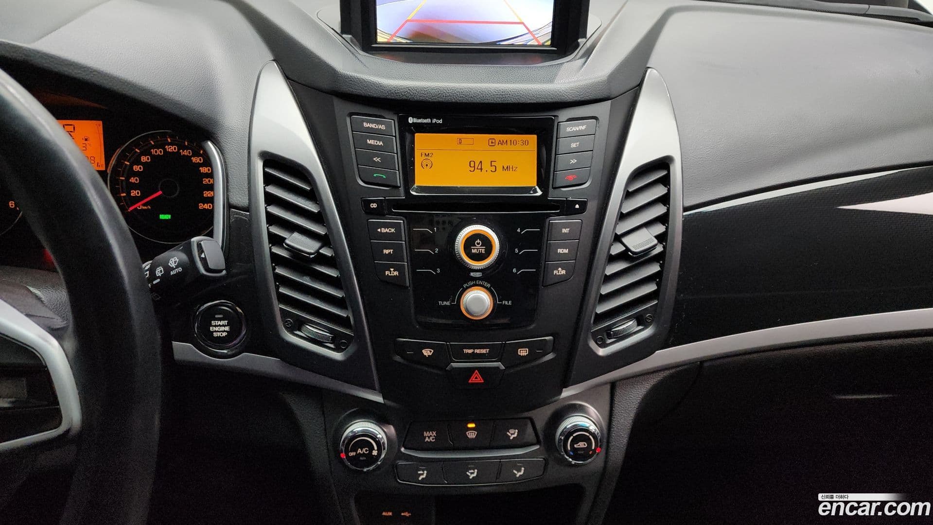 Main__Slider__Photo:KORANDO KG_Mobility_Ssangyong 2017.2-15